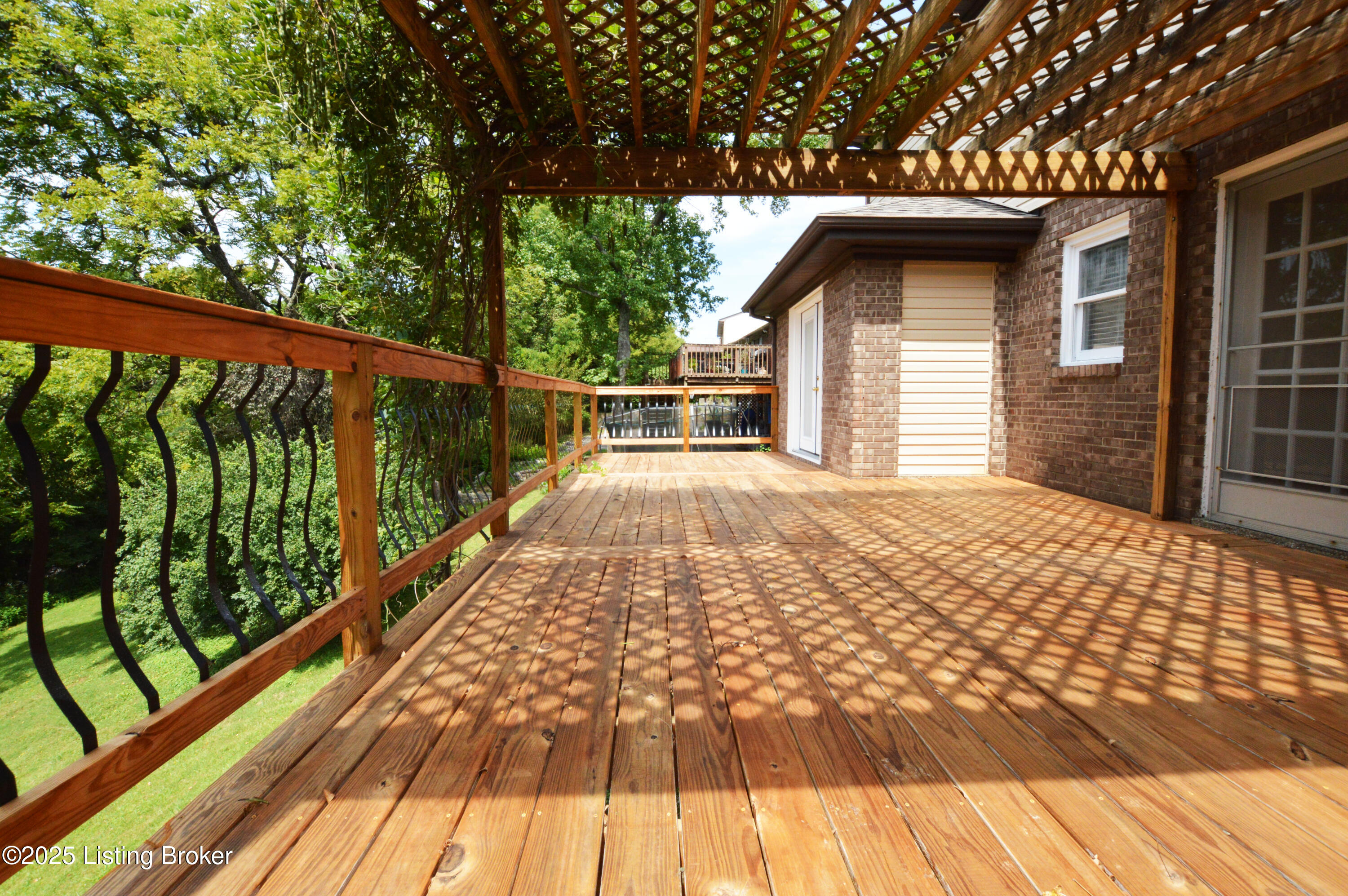 4612 Deepwood Ct