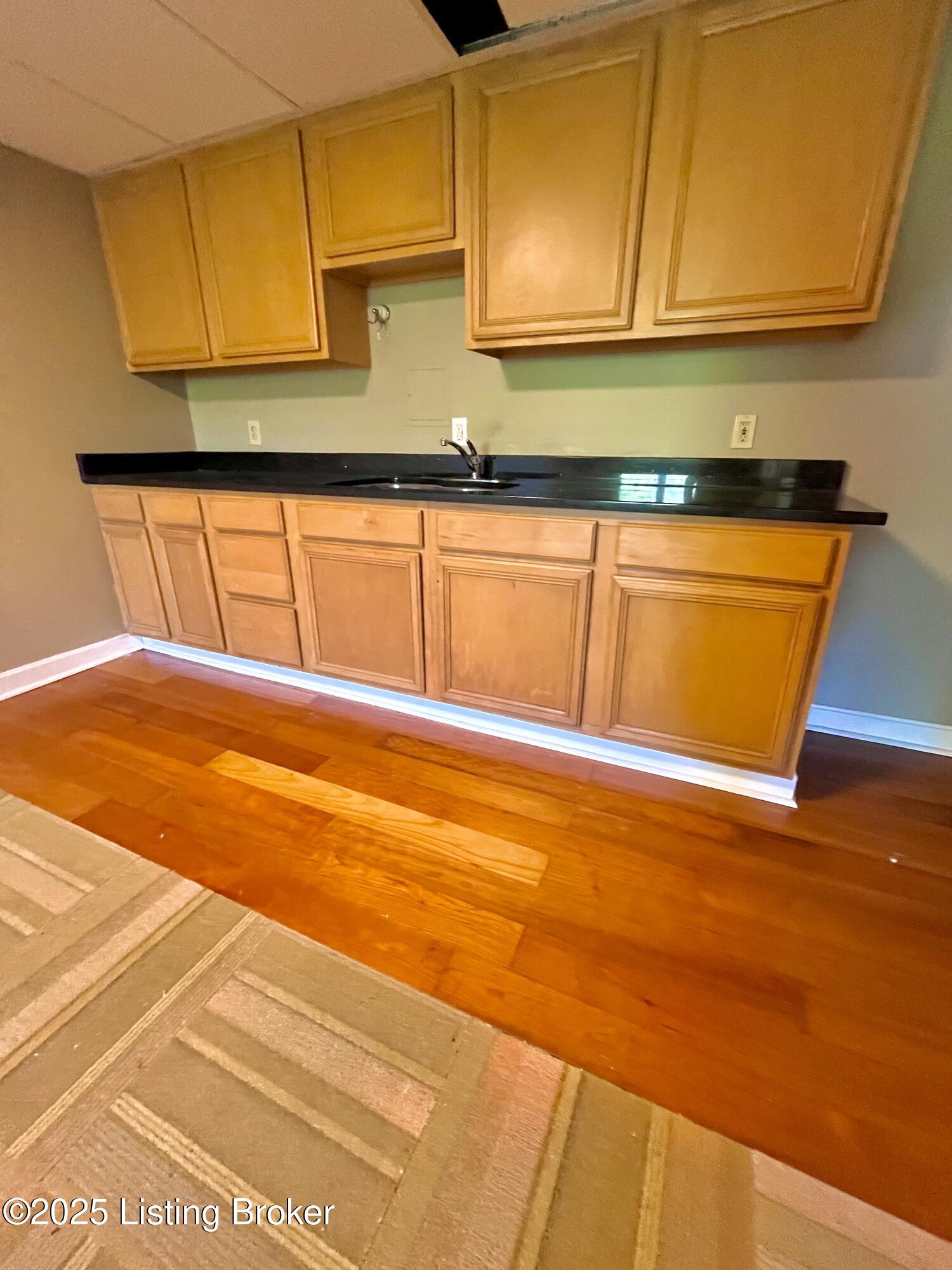 4612 Deepwood Ct