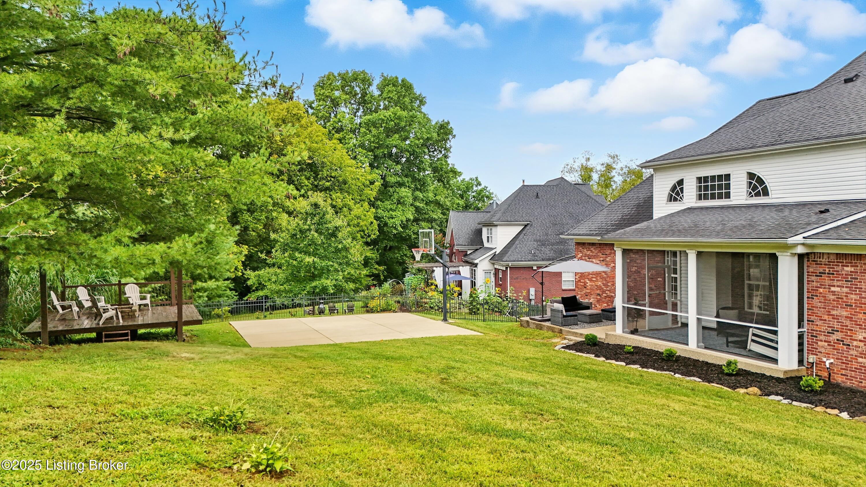 18410 Shallowford Ln