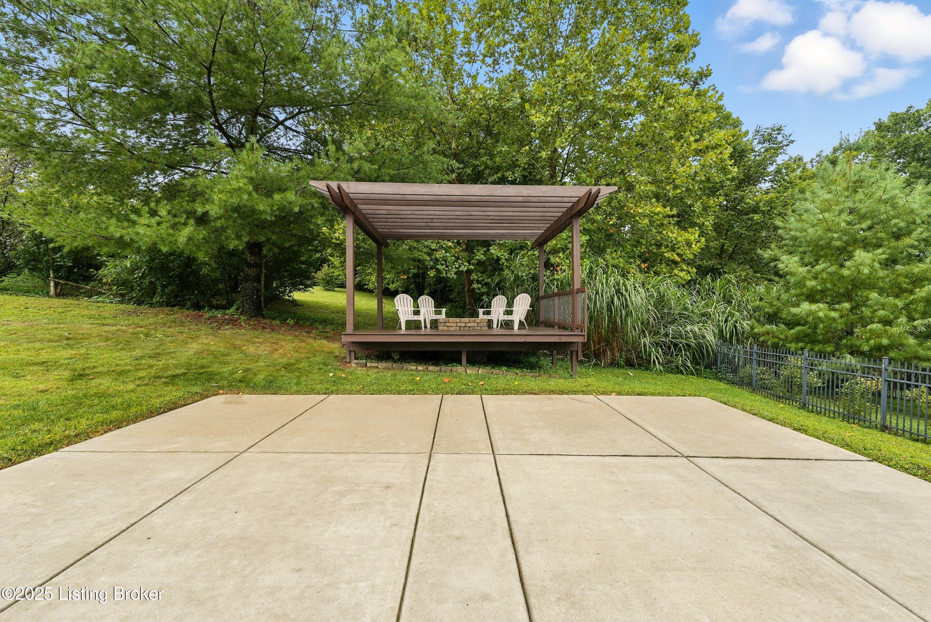 18410 Shallowford Ln