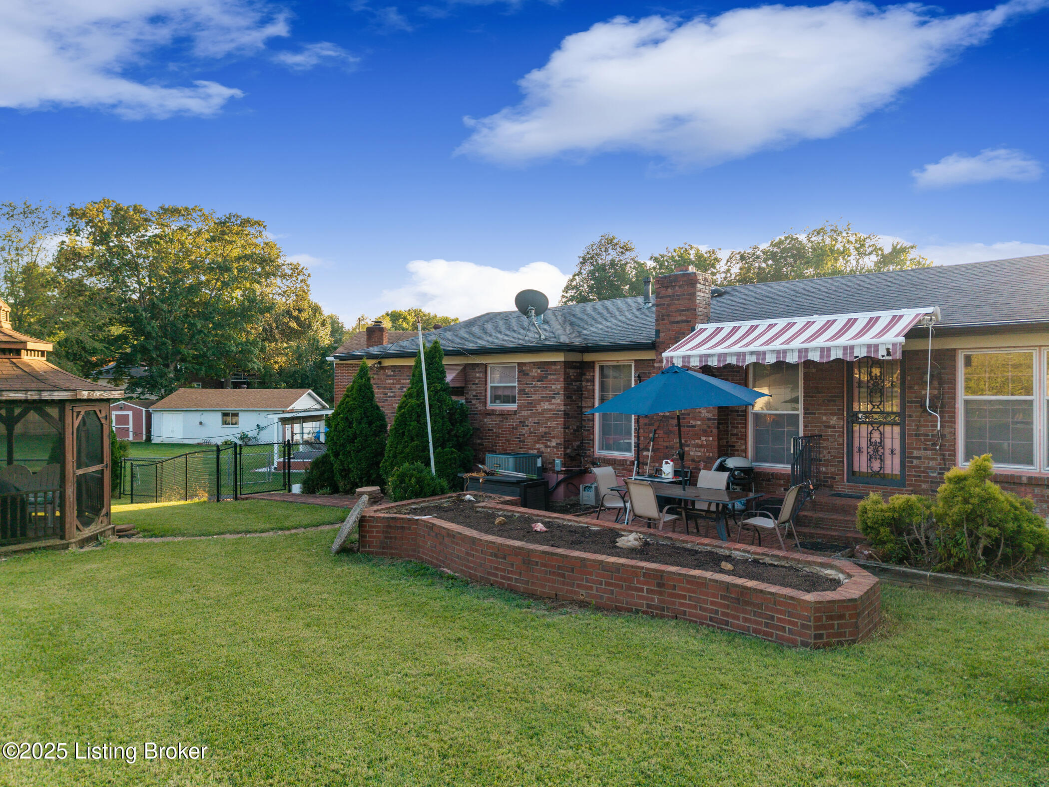 8909 Gonewind Ct