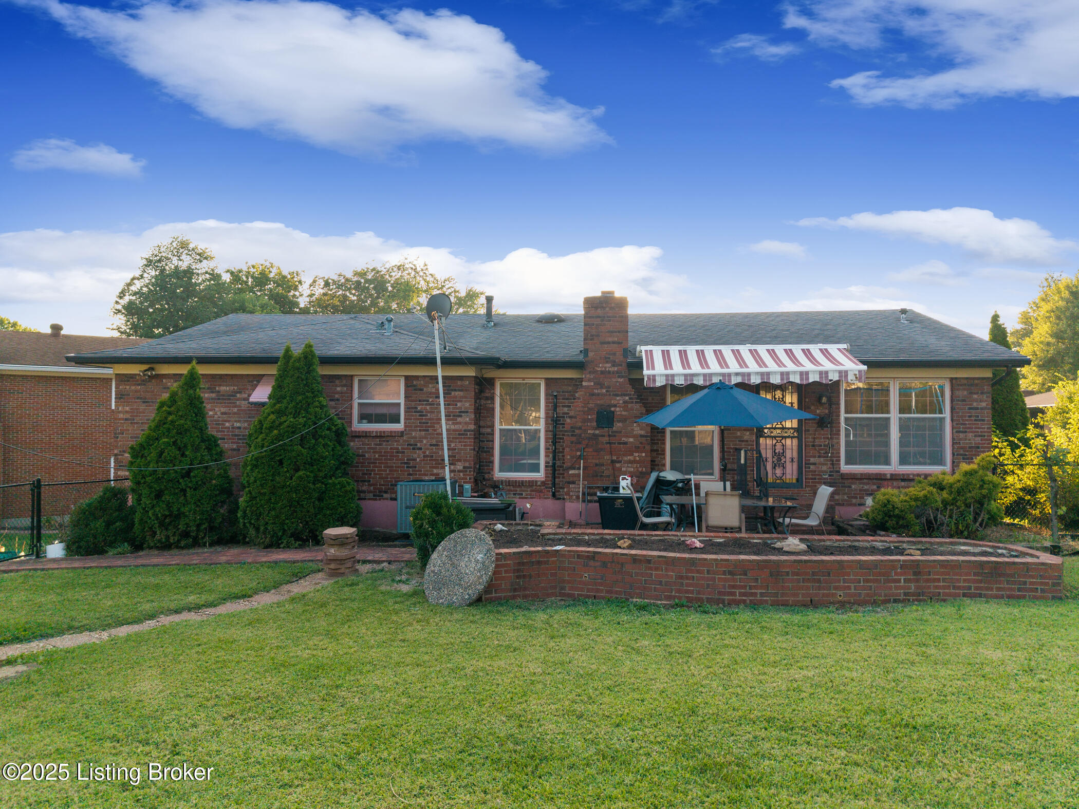 8909 Gonewind Ct