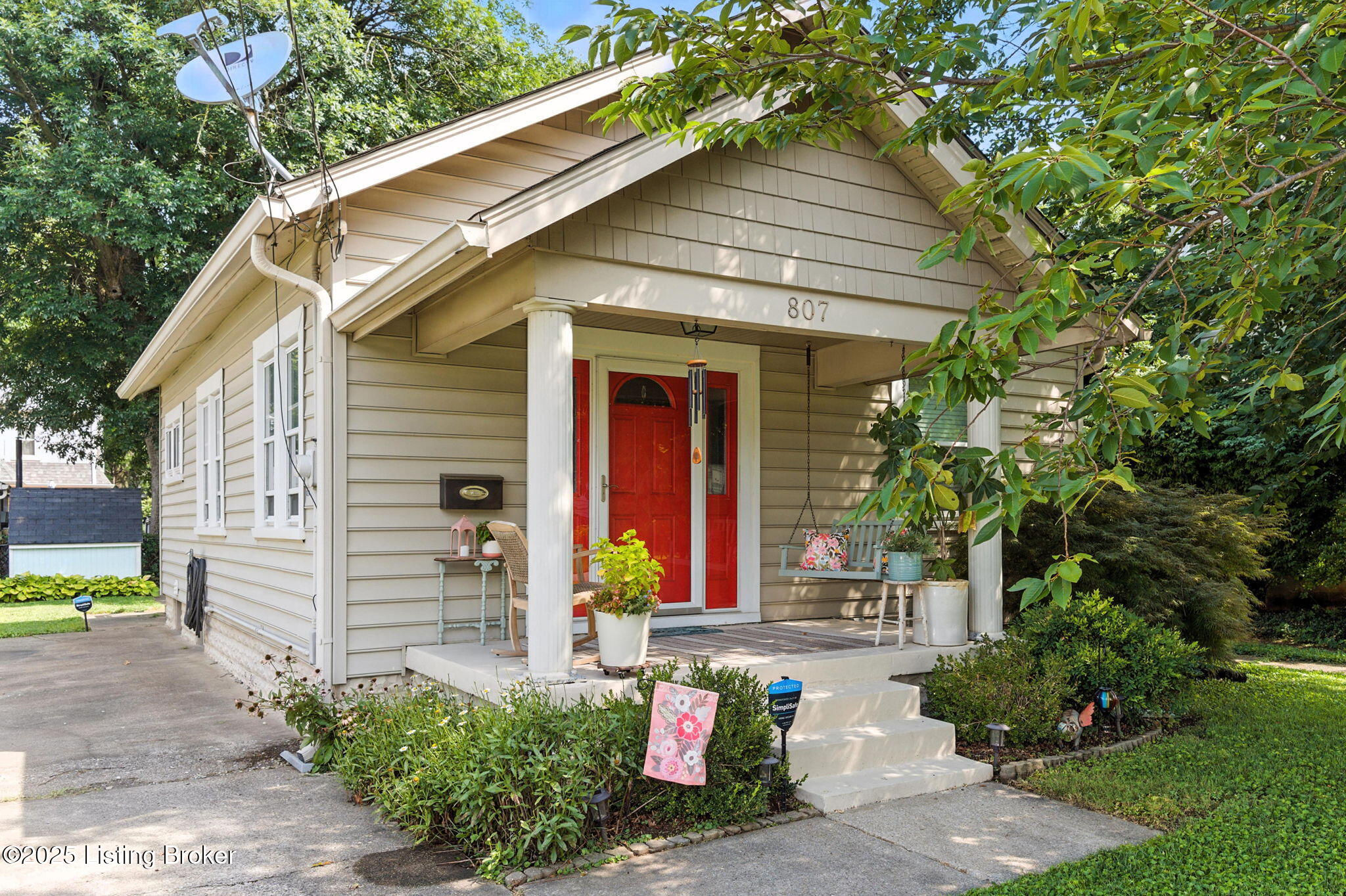 807 Packard Ave