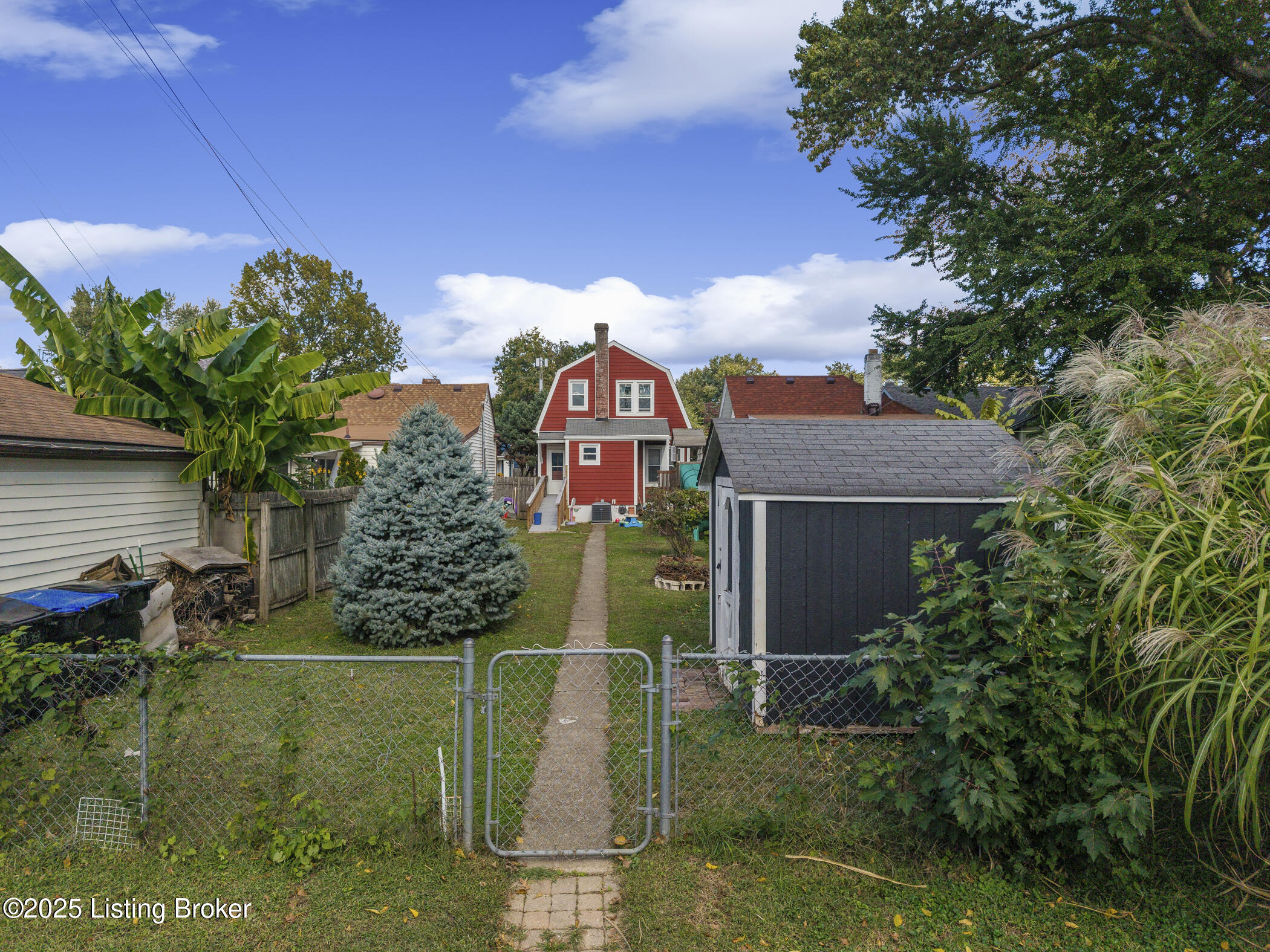1014 Charles St