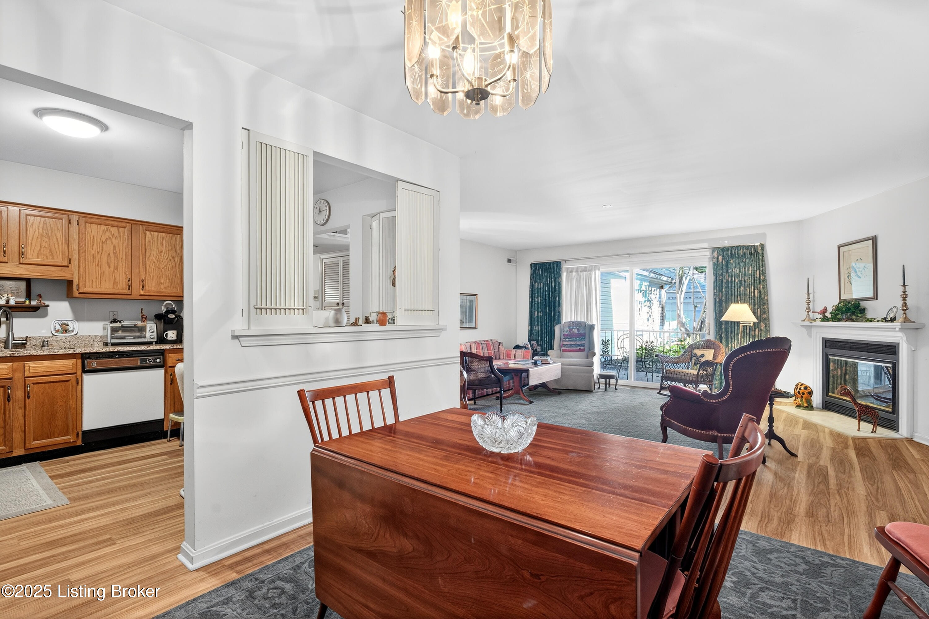 816 Washburn Ave APT 9