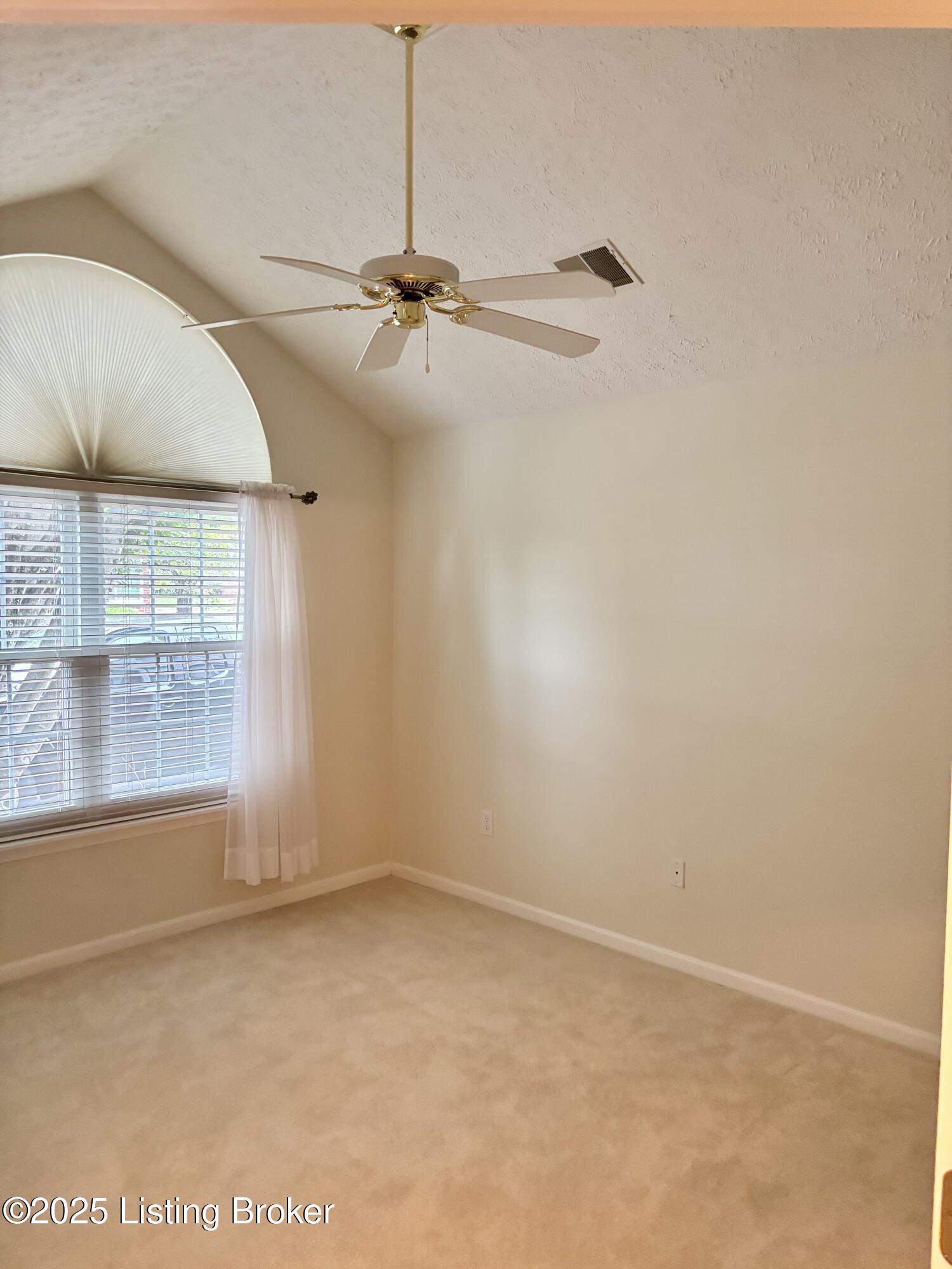 11804 Big Horn Pl