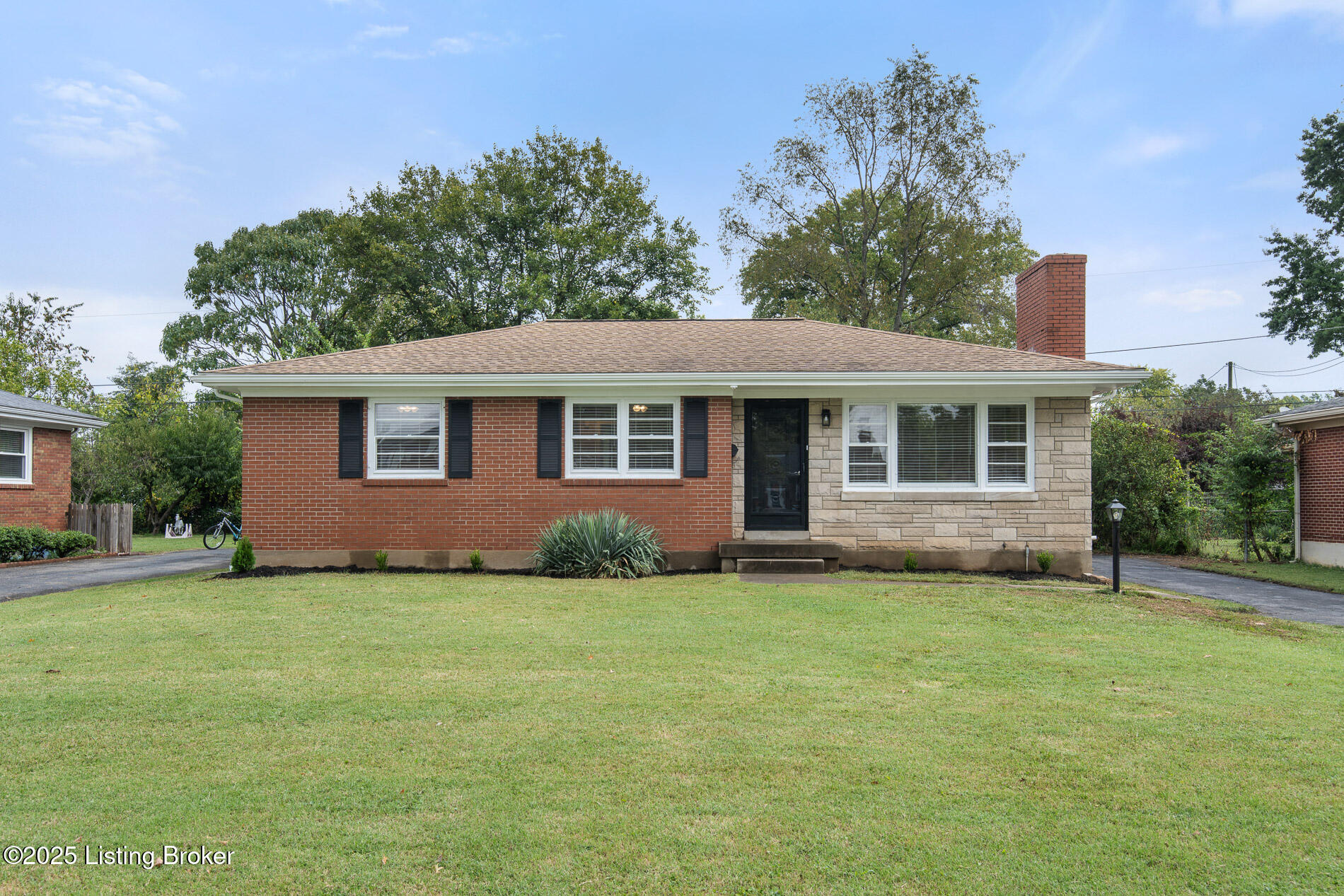 3717 Youngwood Rd