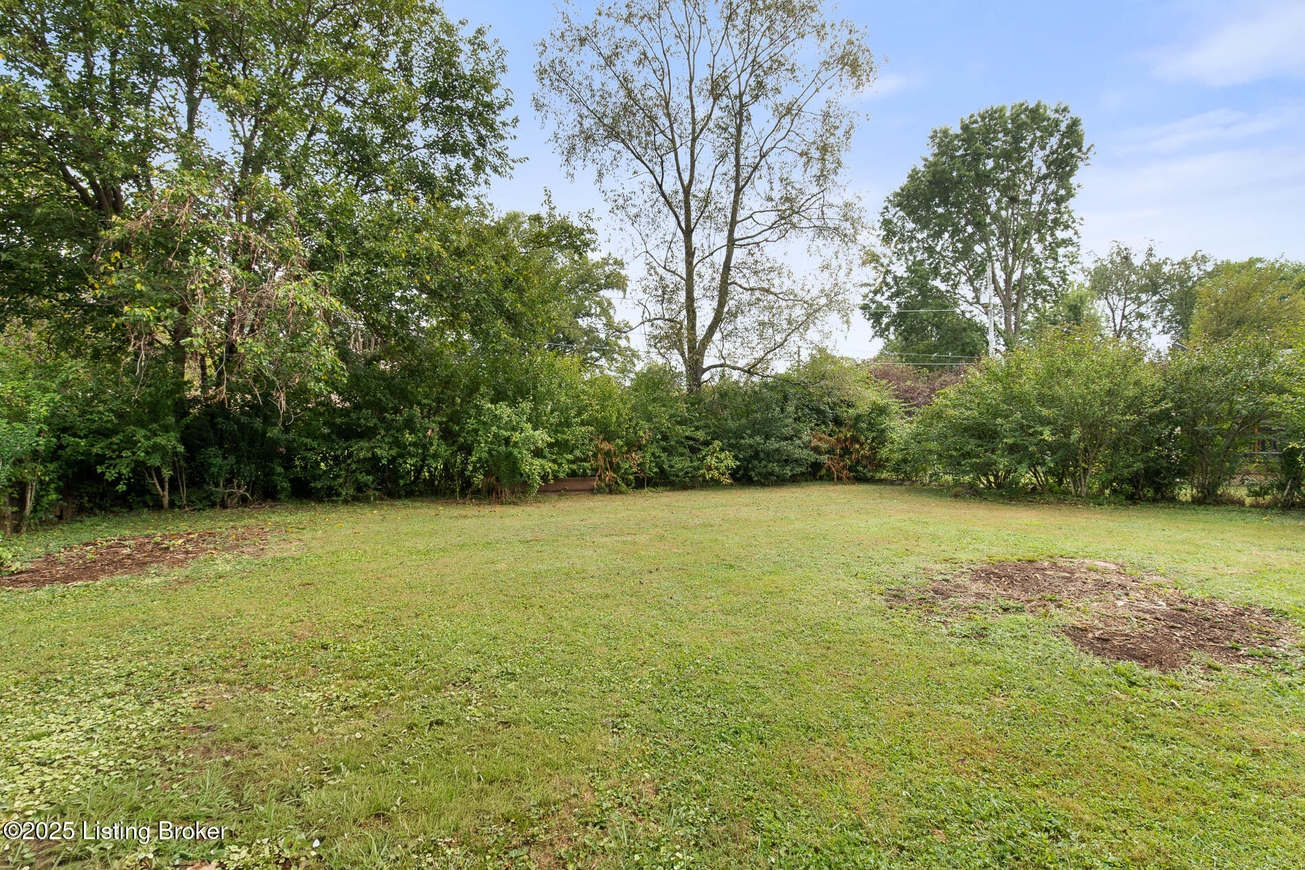 3717 Youngwood Rd