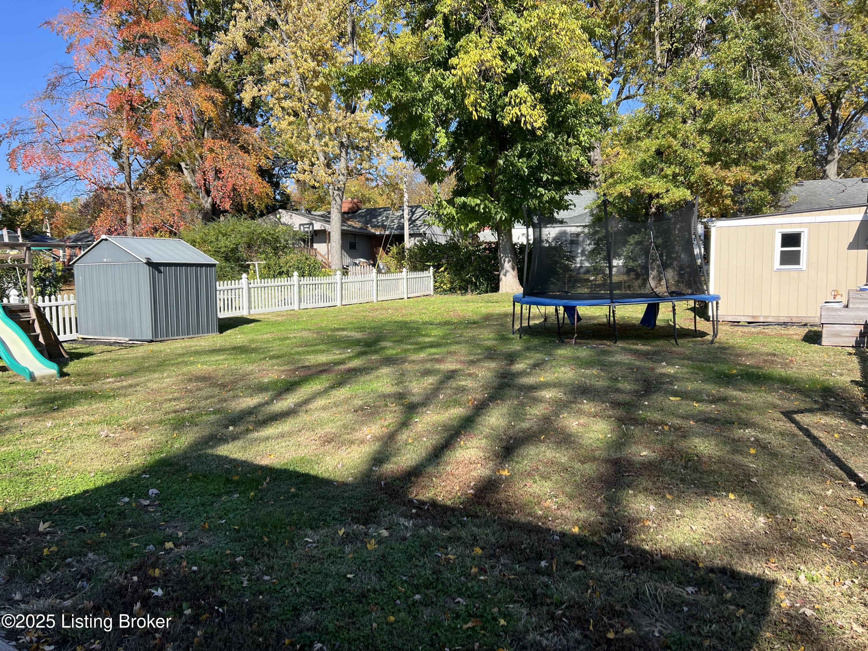 813 Palatka Rd
