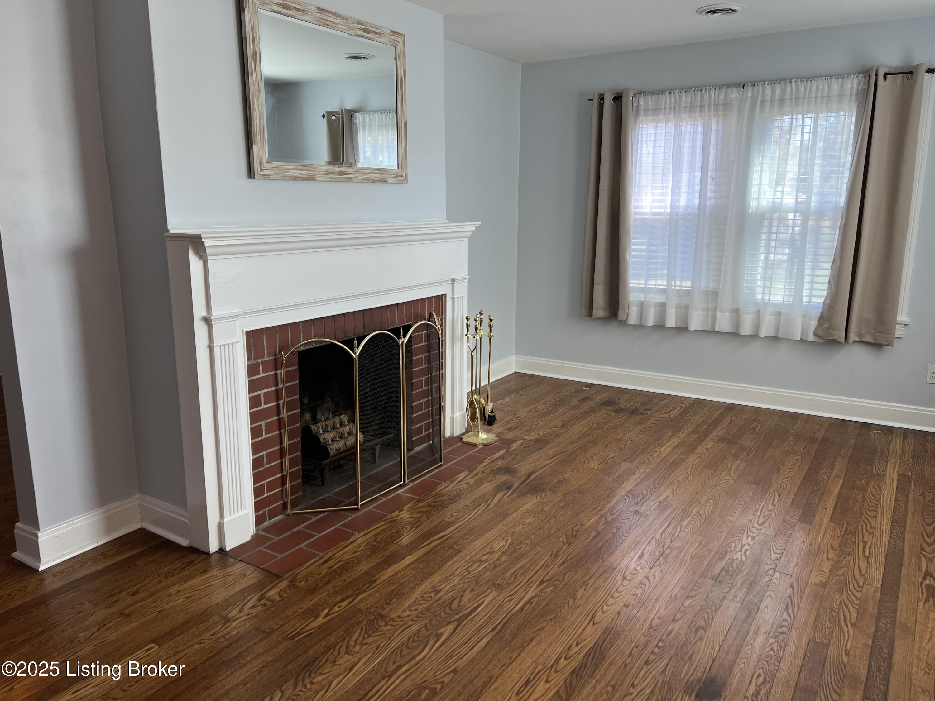 813 Palatka Rd
