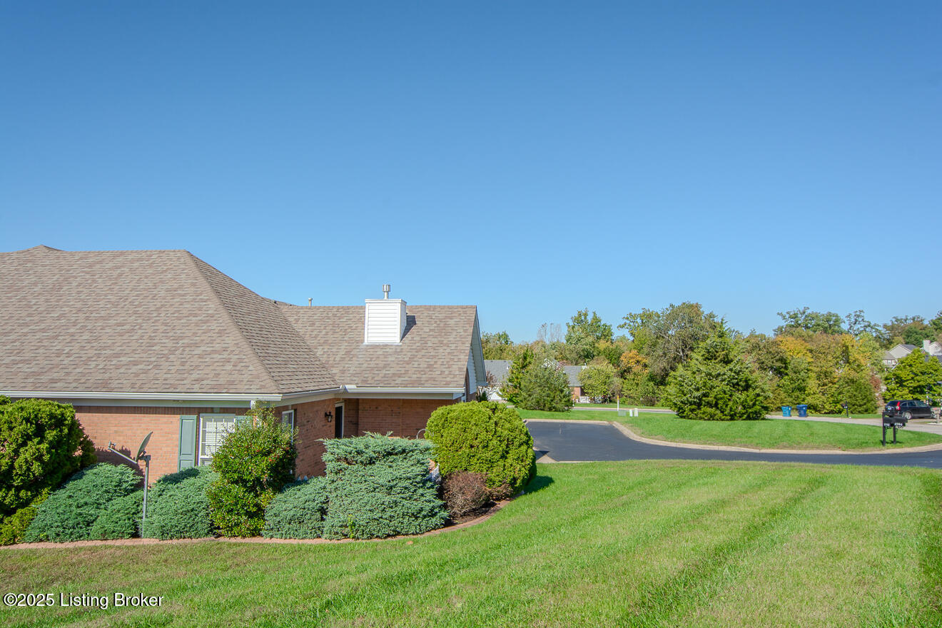2102 Sugarmaple Dr