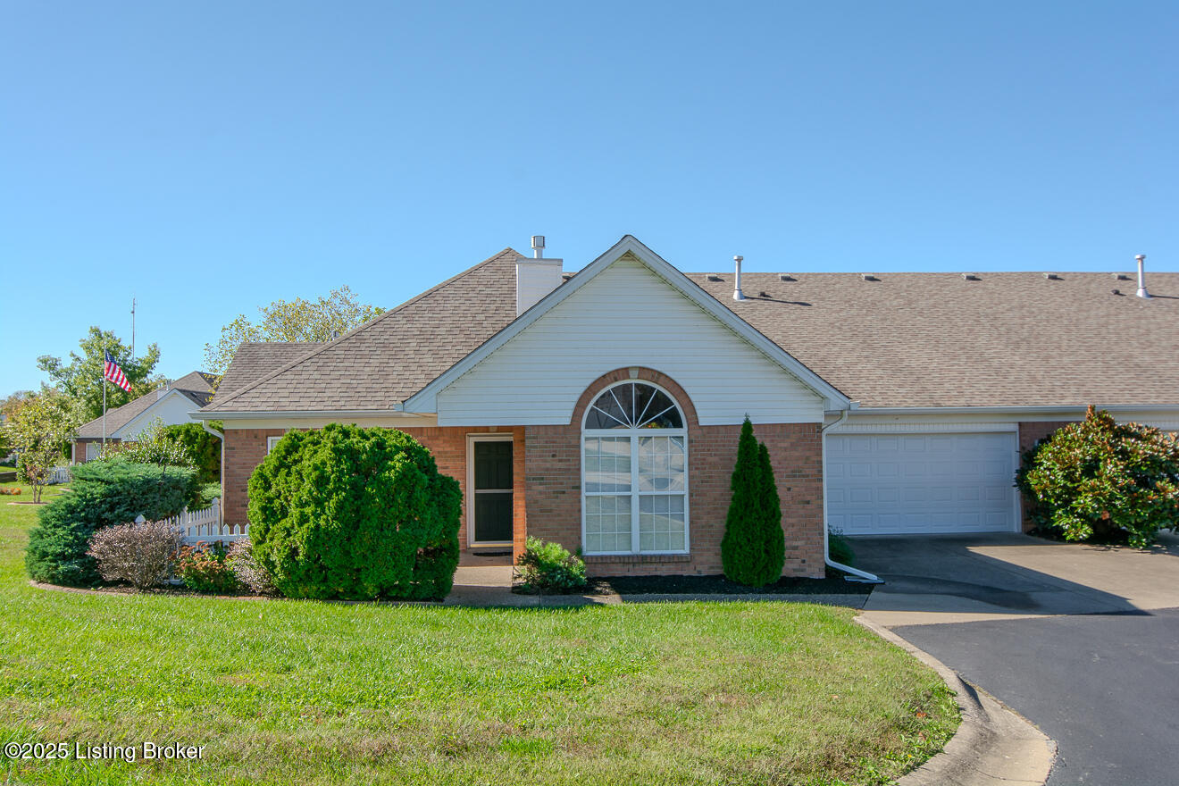 2102 Sugarmaple Dr