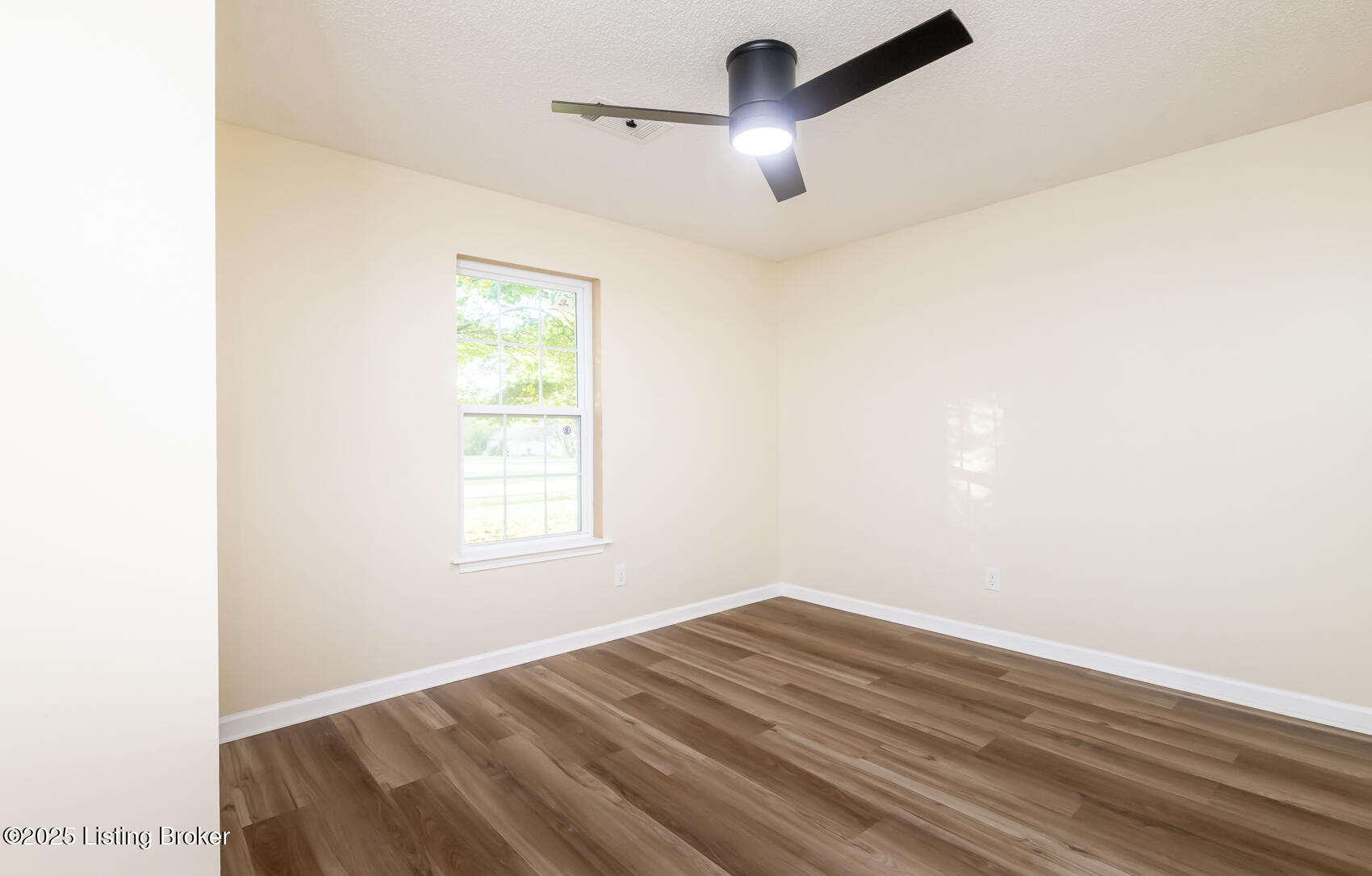 114 Butterfly Ln