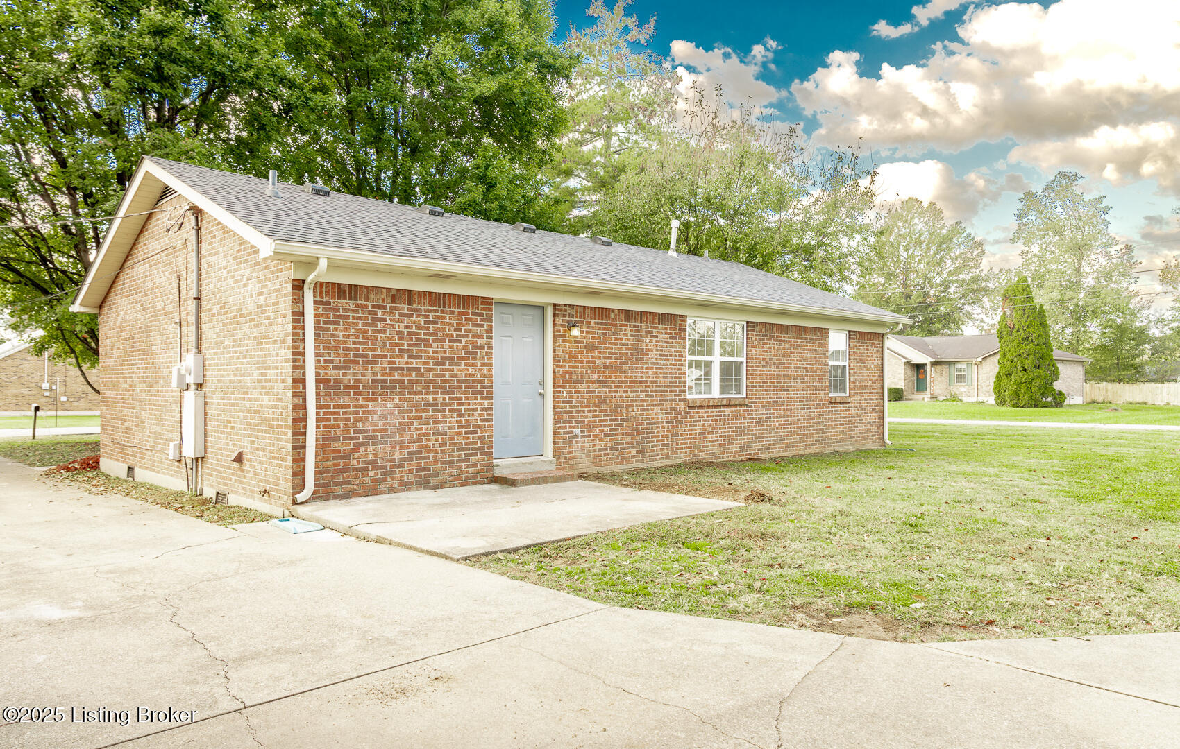 114 Butterfly Ln