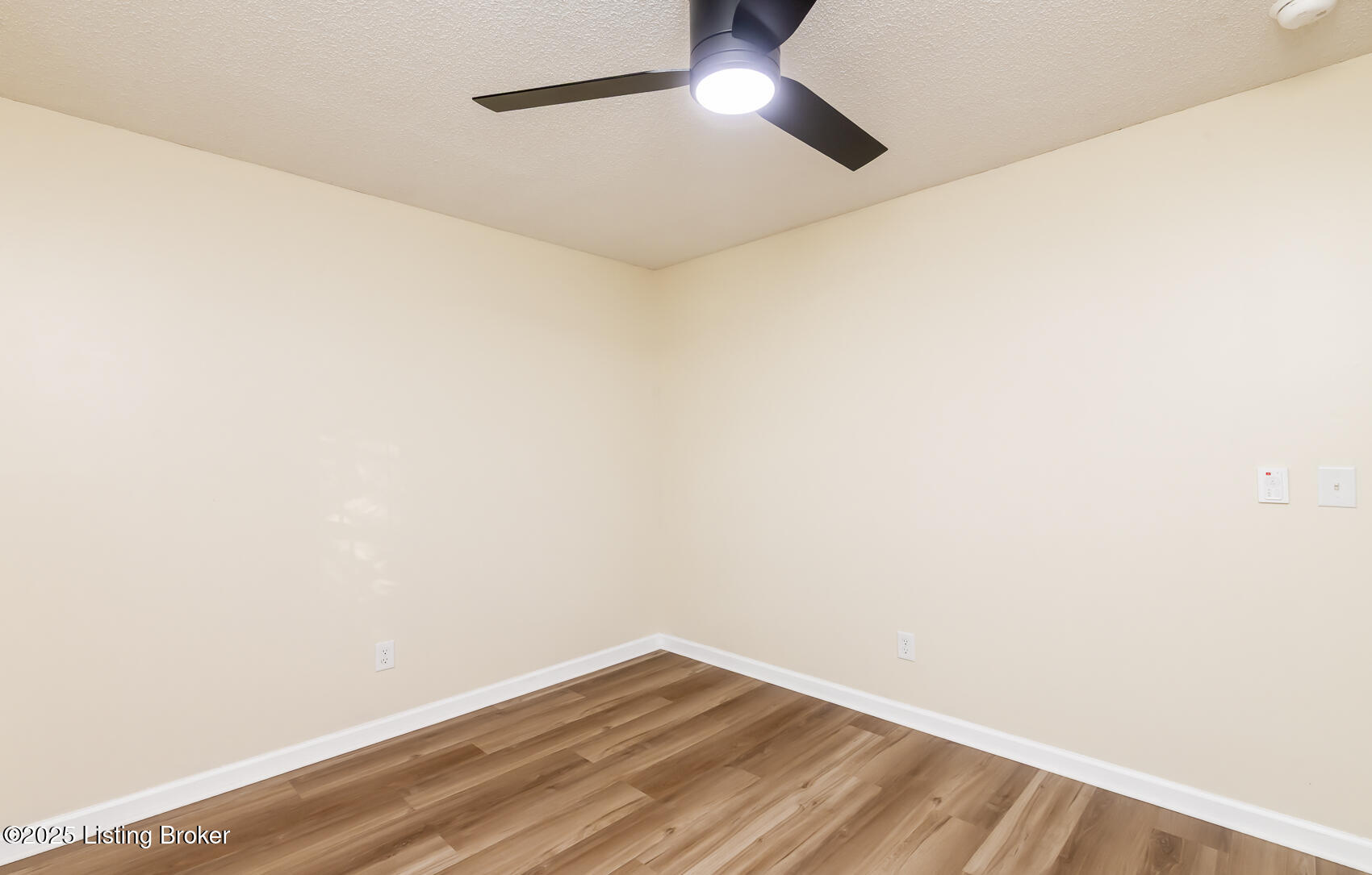 114 Butterfly Ln