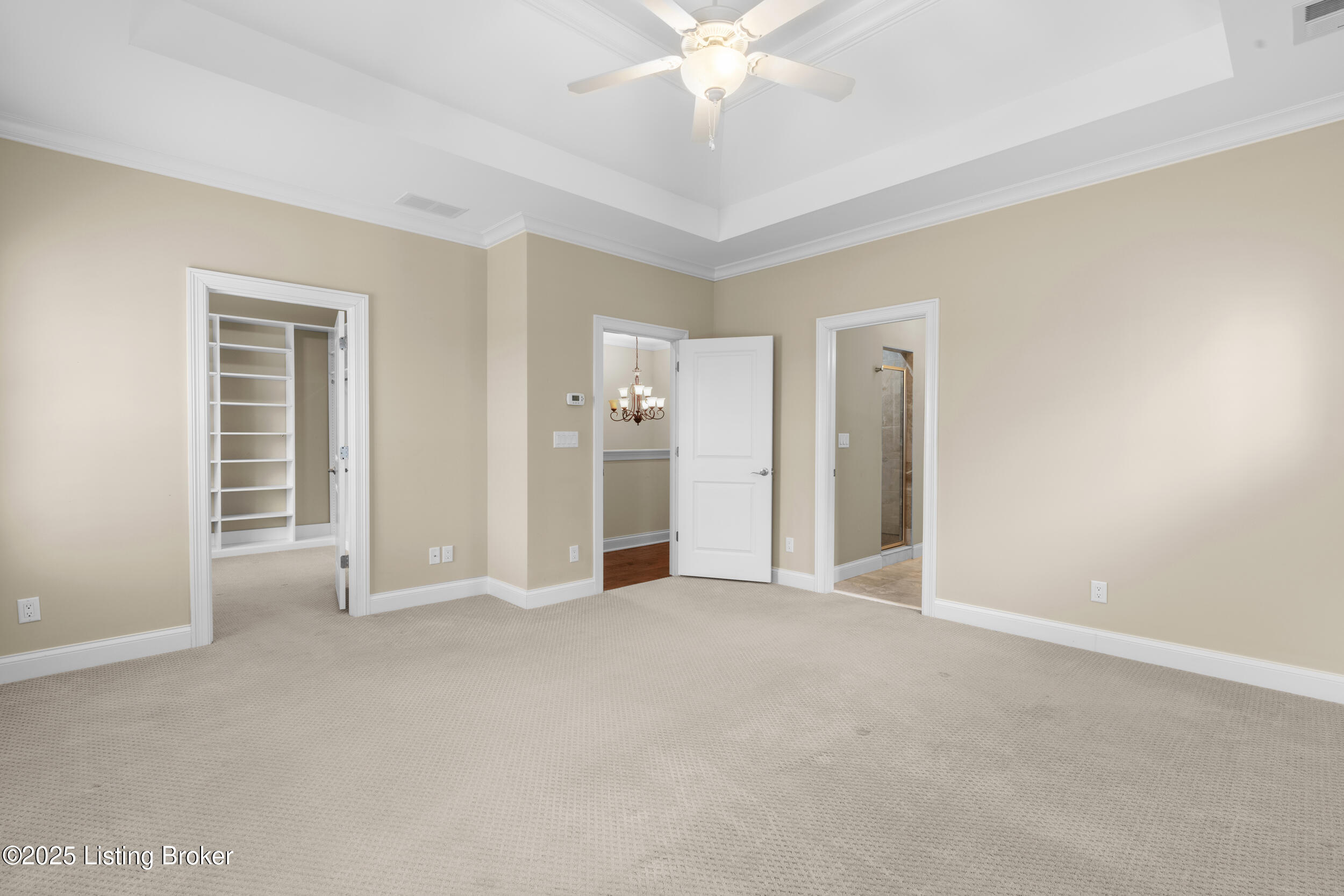 11008 Kings Crown Dr