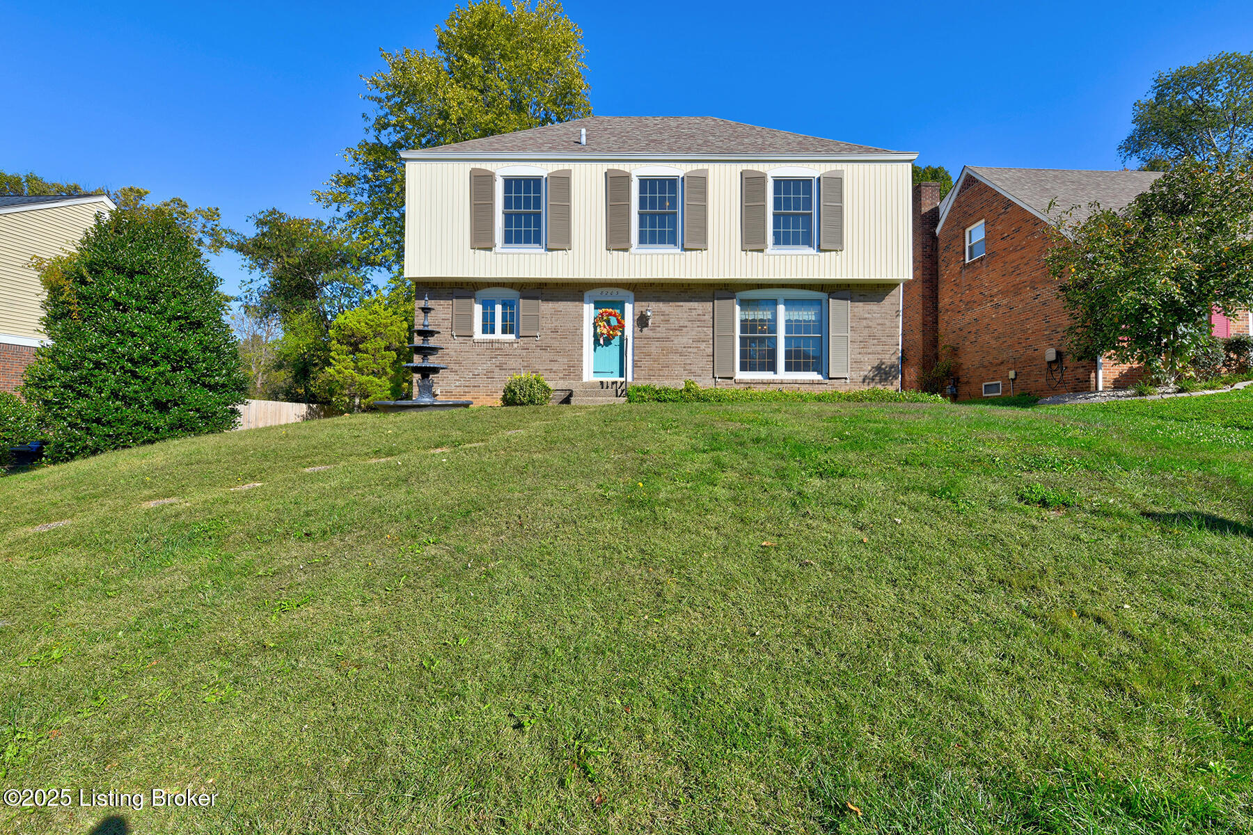 8203 Huntsman Trail