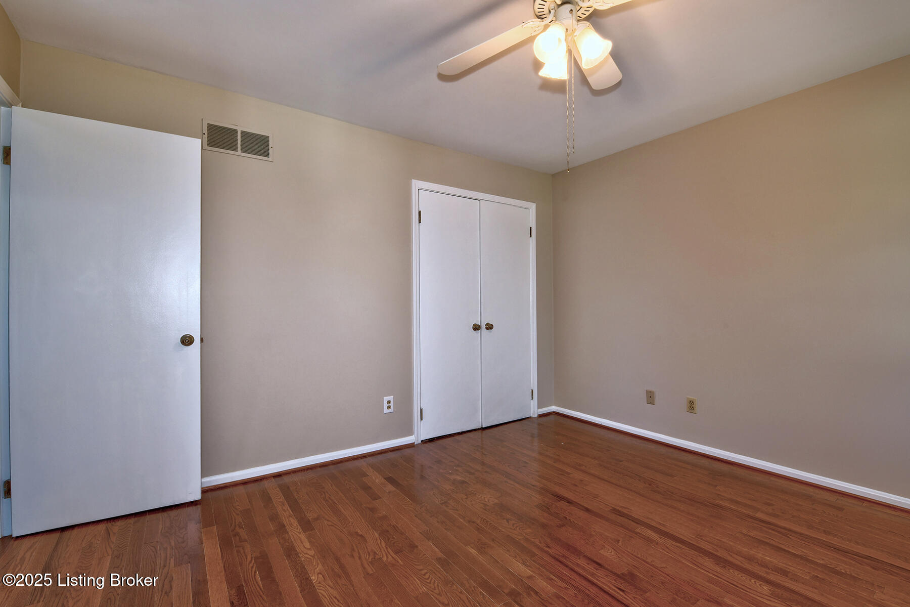 8203 Huntsman Trail