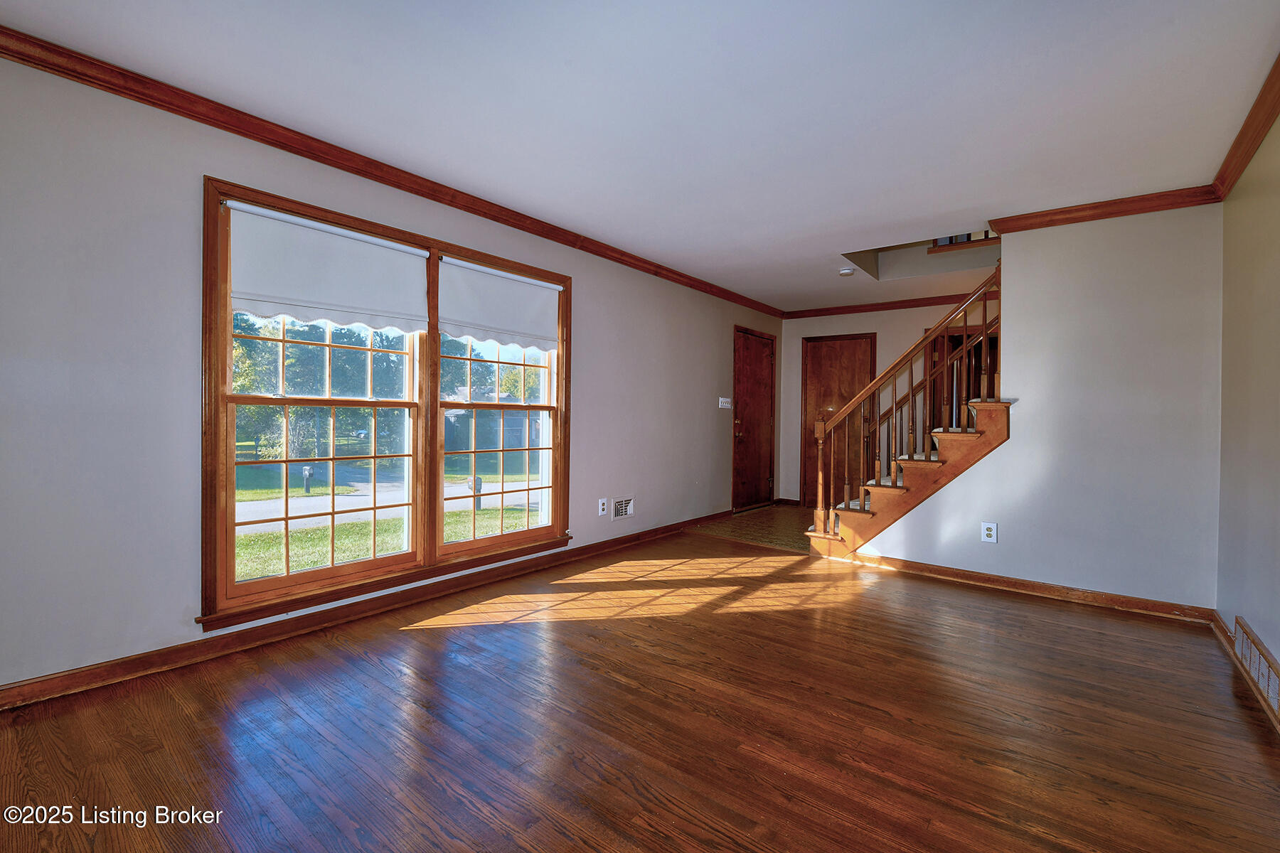 8203 Huntsman Trail