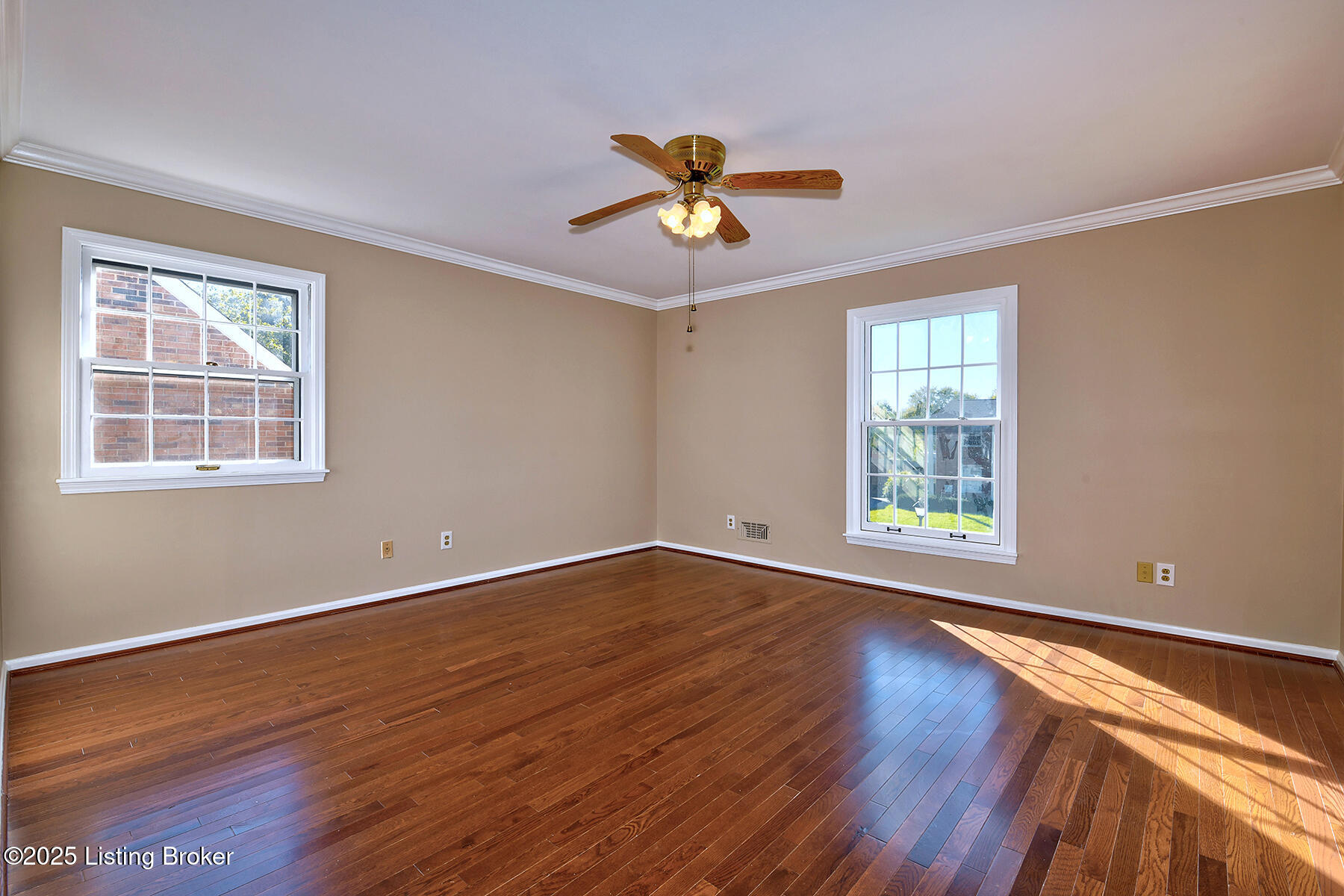 8203 Huntsman Trail