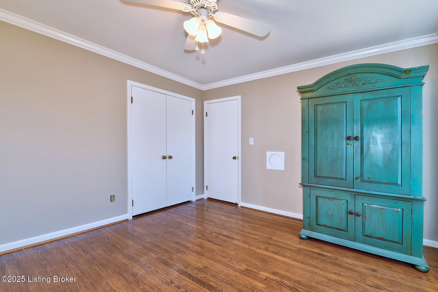 8203 Huntsman Trail