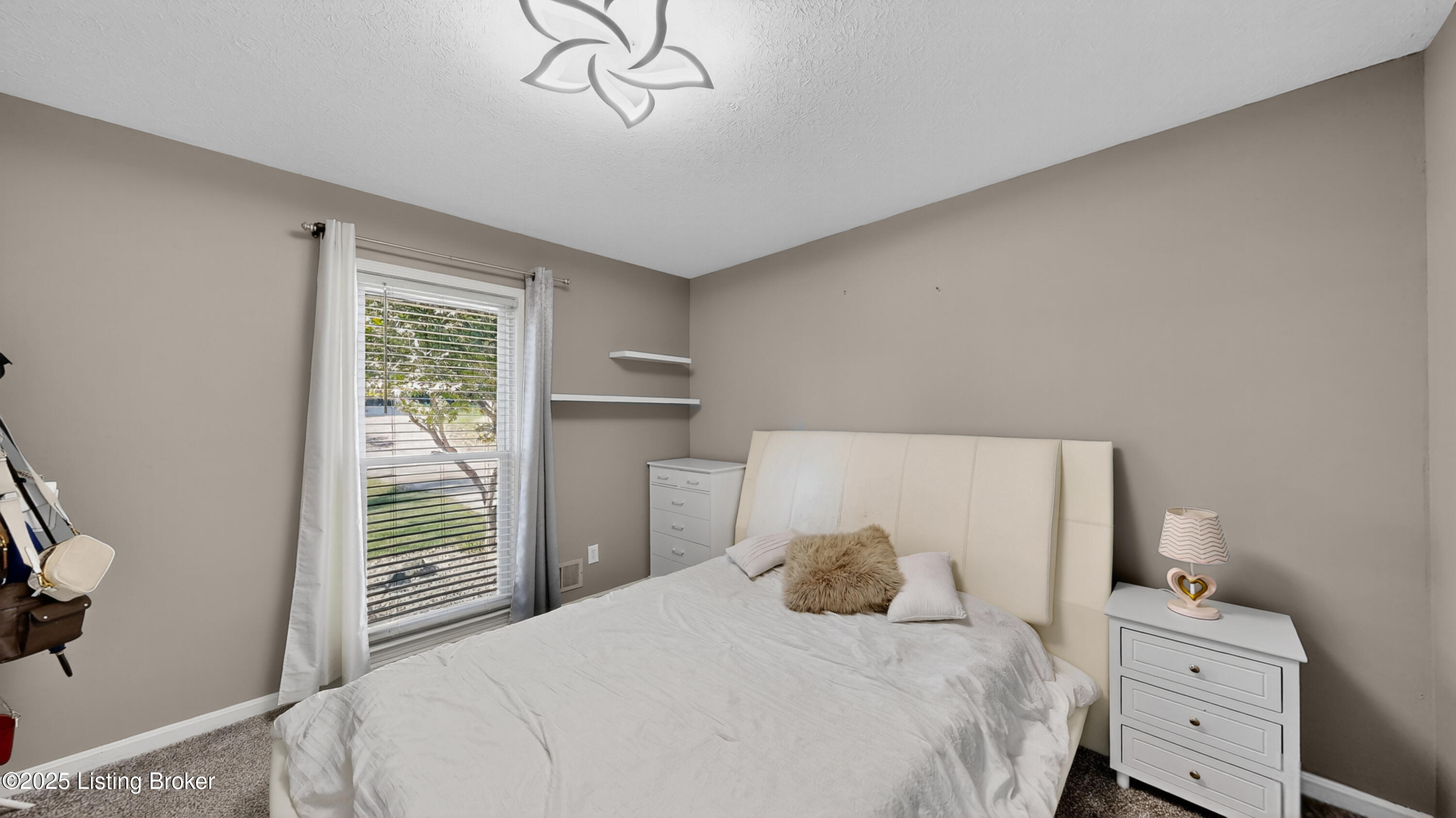 8311 Pine Grove Ct
