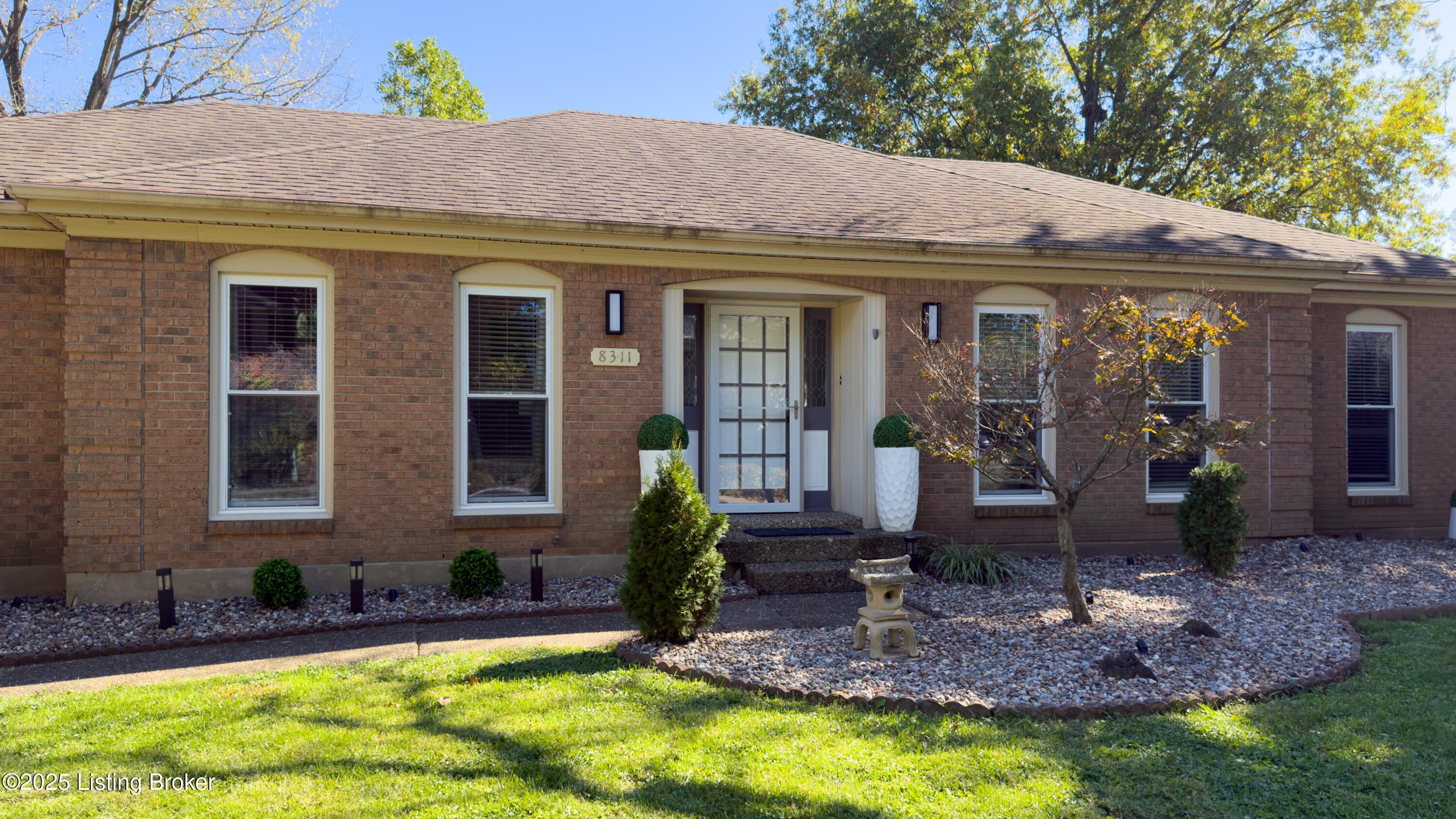 8311 Pine Grove Ct