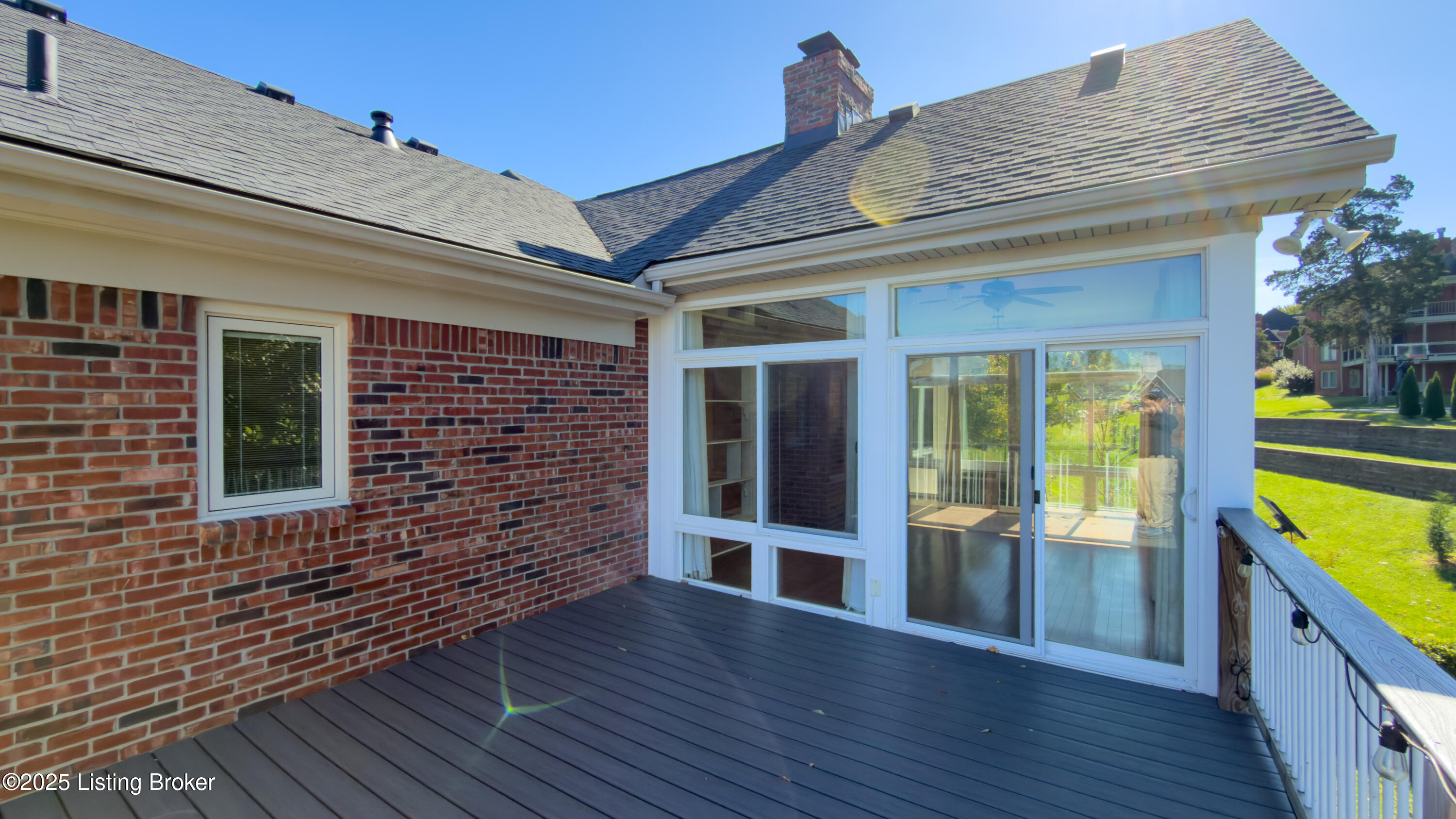 14400 Maple Ridge Pl
