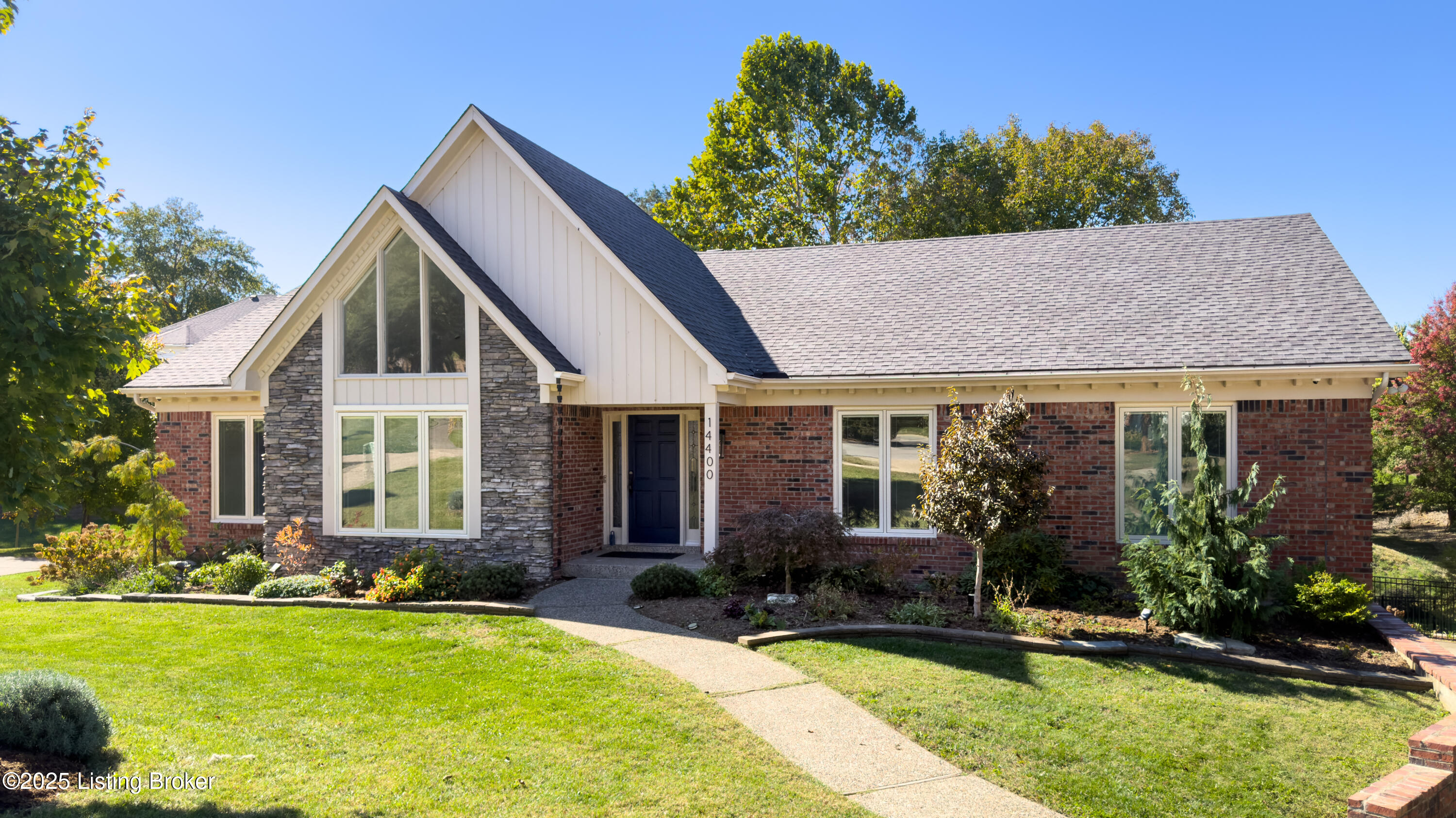 14400 Maple Ridge Pl