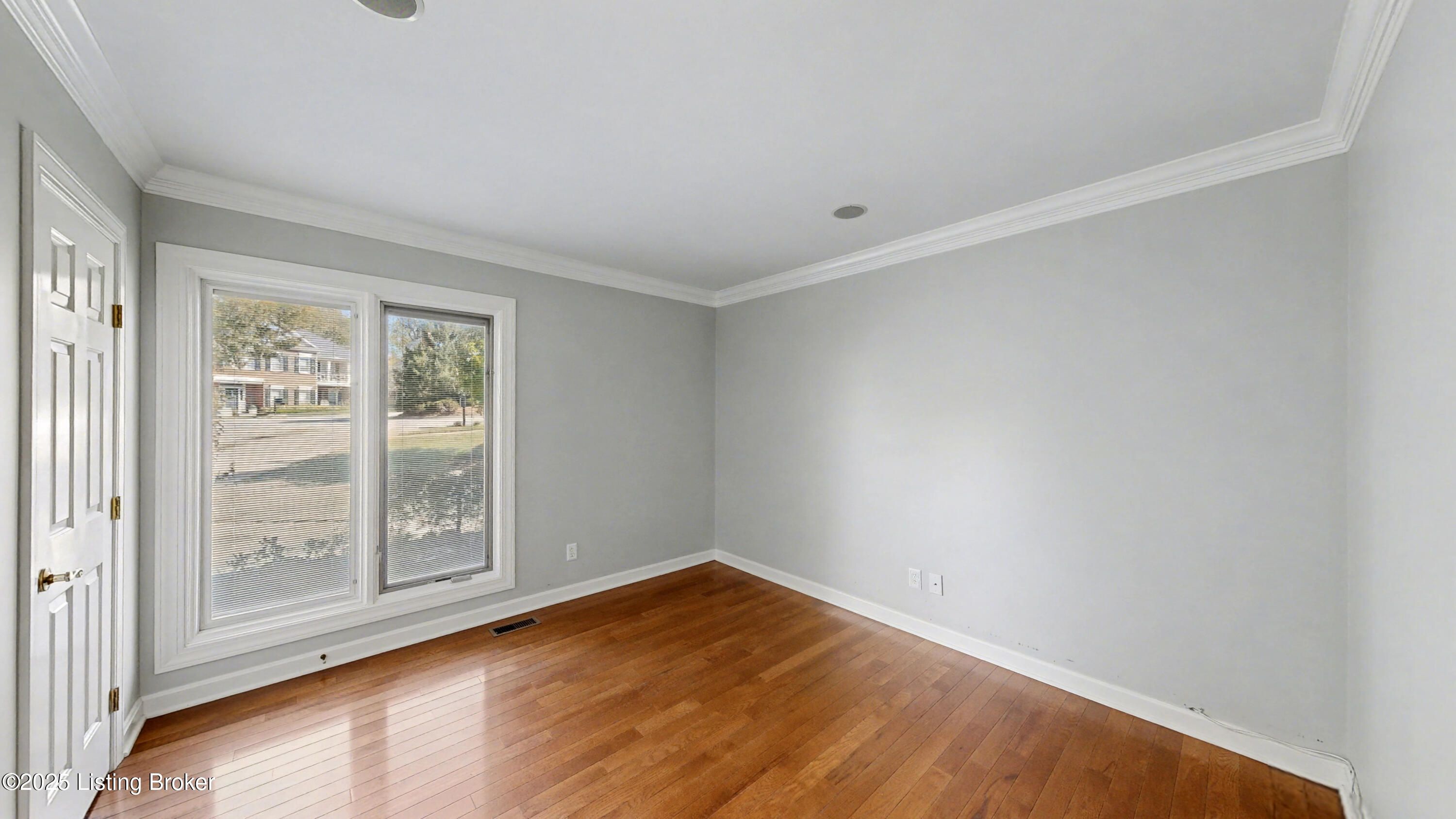 14400 Maple Ridge Pl