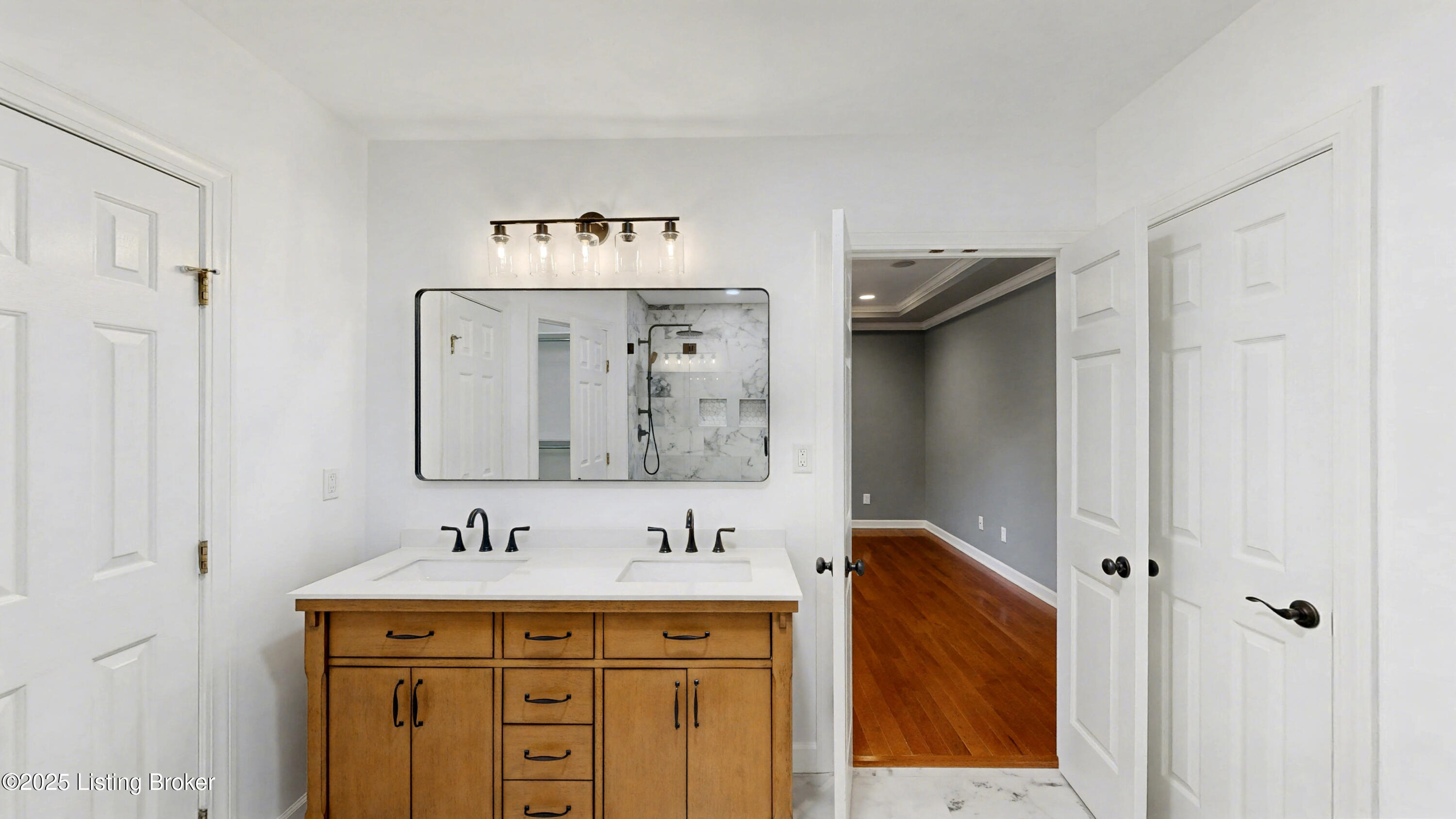 14400 Maple Ridge Pl
