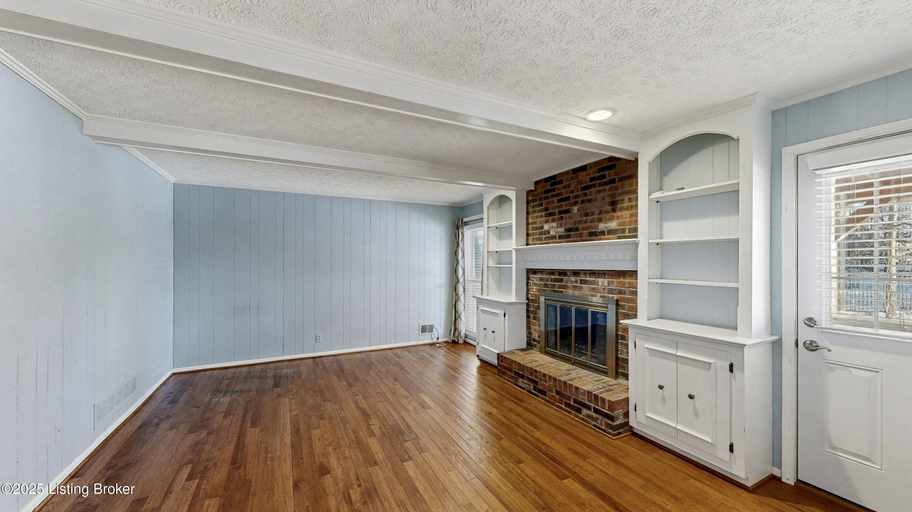 303 Bromwell Ct