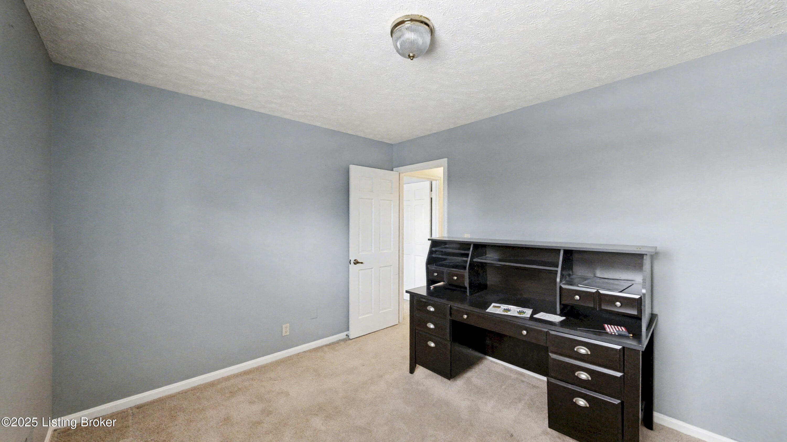 303 Bromwell Ct