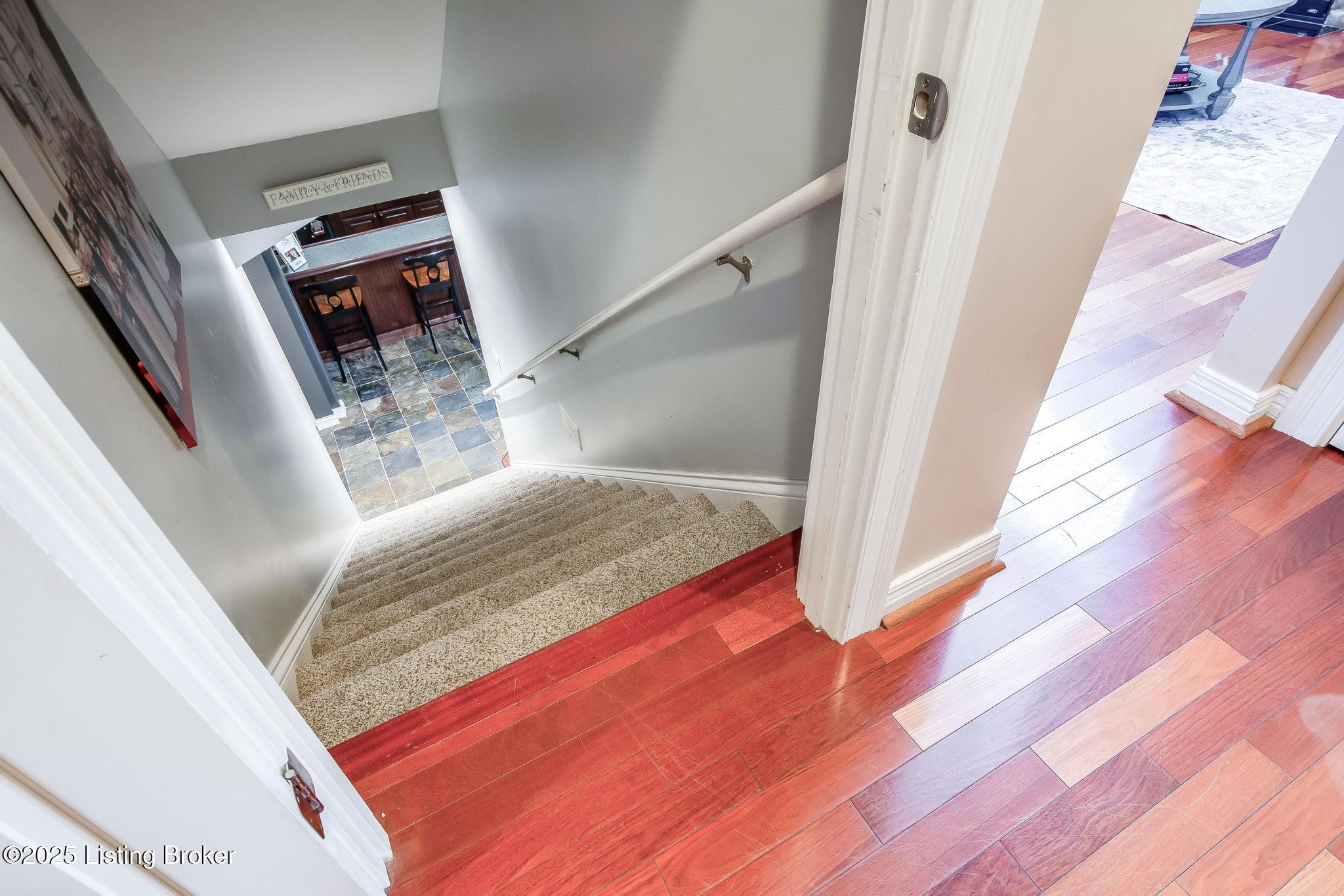 6319 Zurich Ct