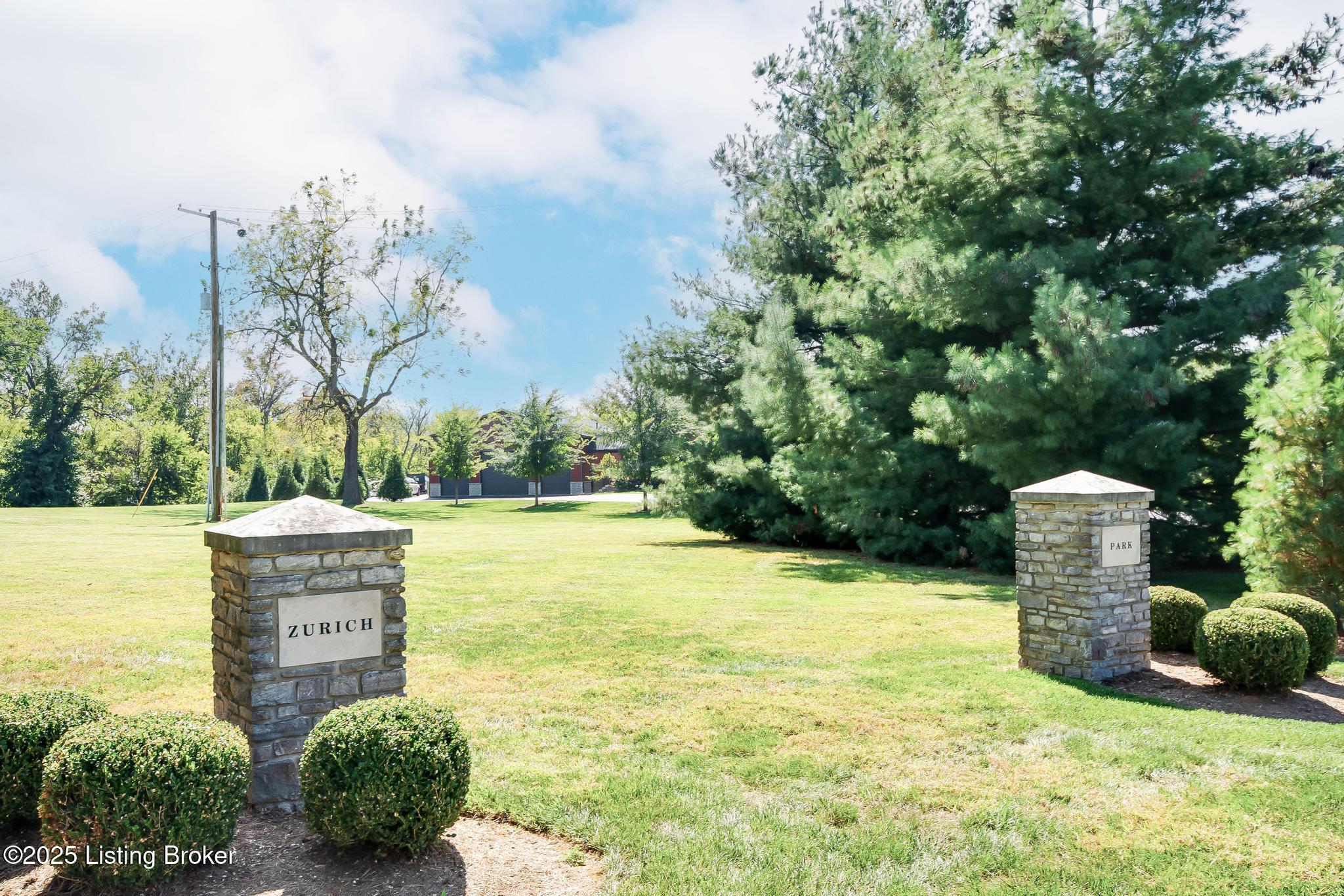 6319 Zurich Ct