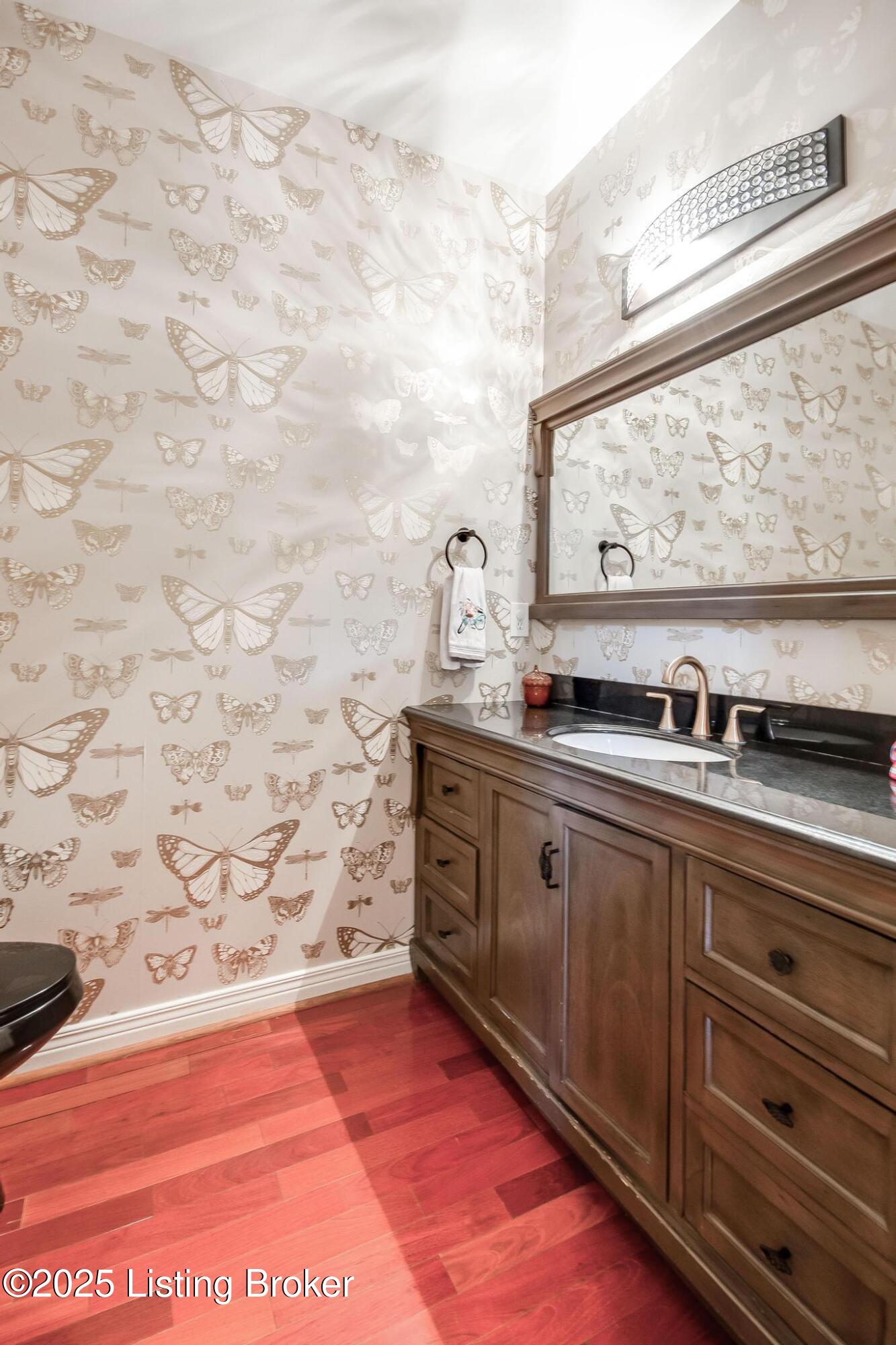 6319 Zurich Ct