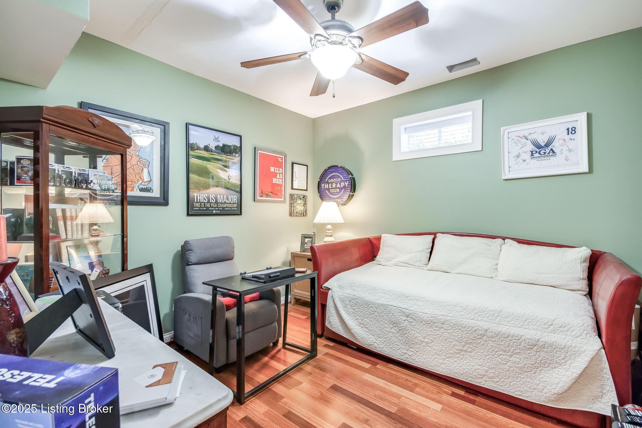 6319 Zurich Ct