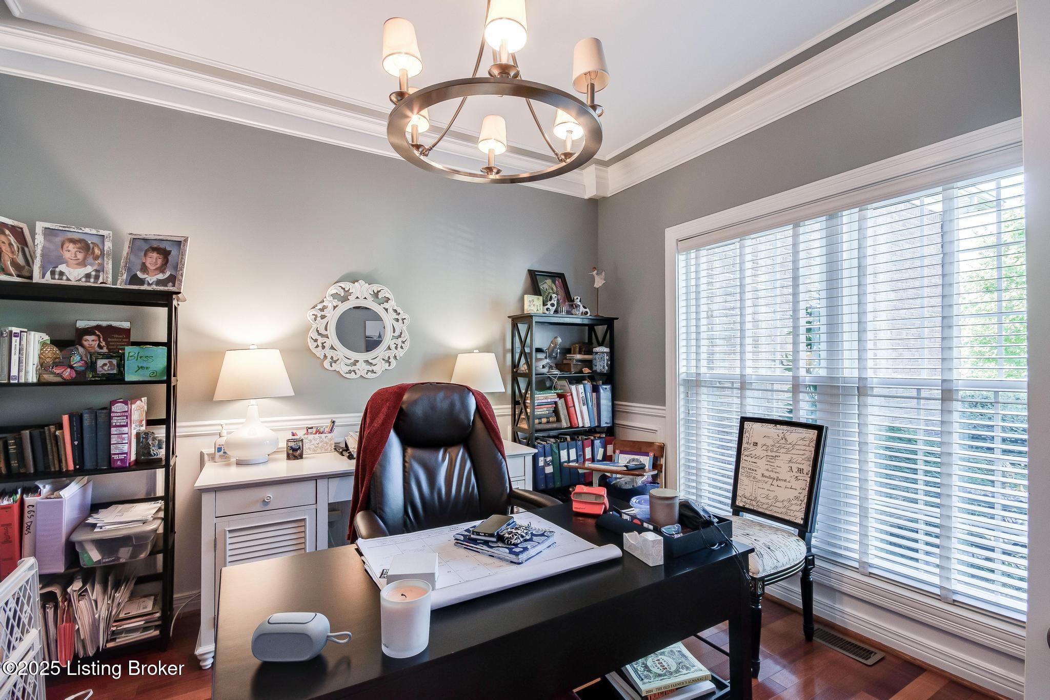 6319 Zurich Ct