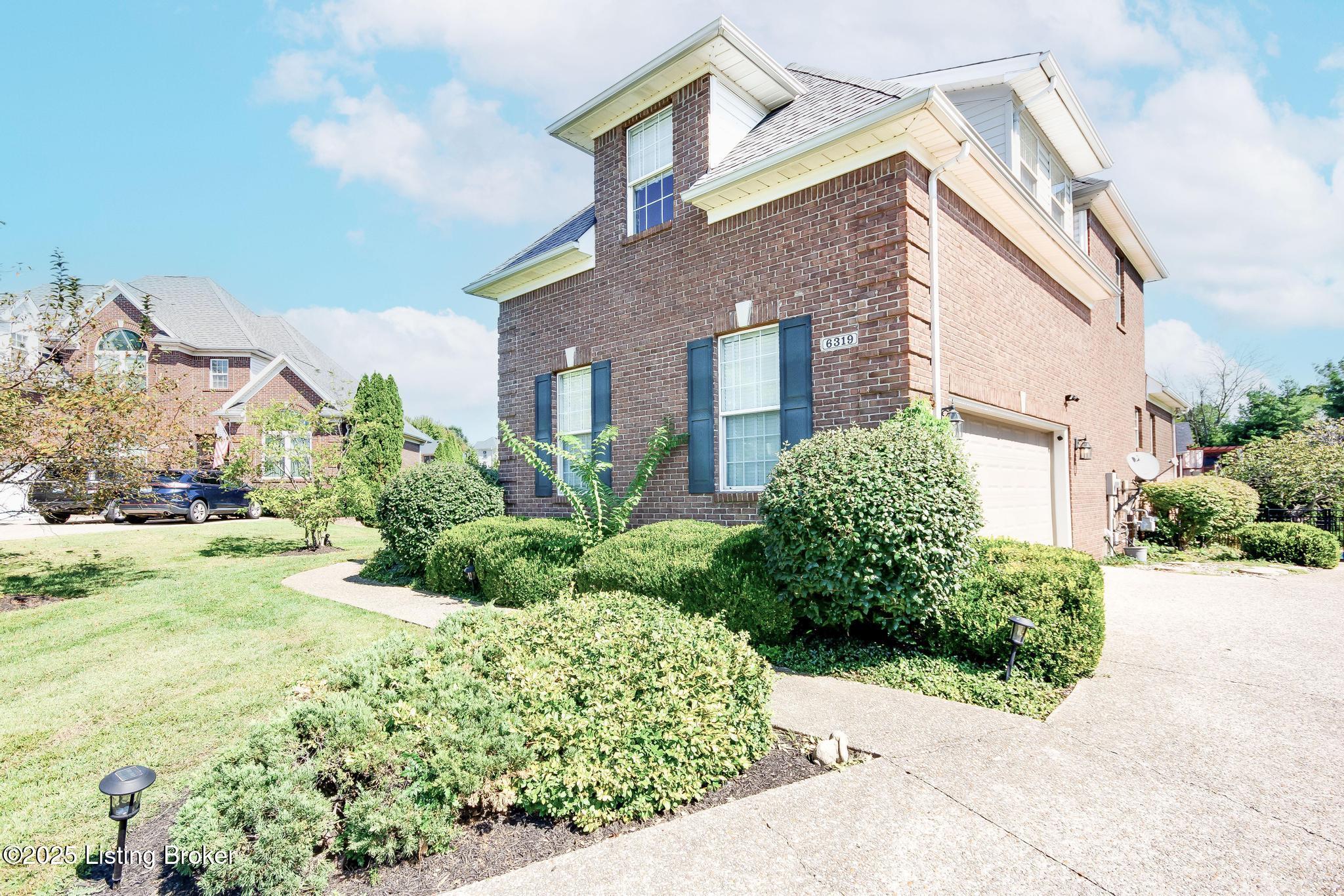 6319 Zurich Ct