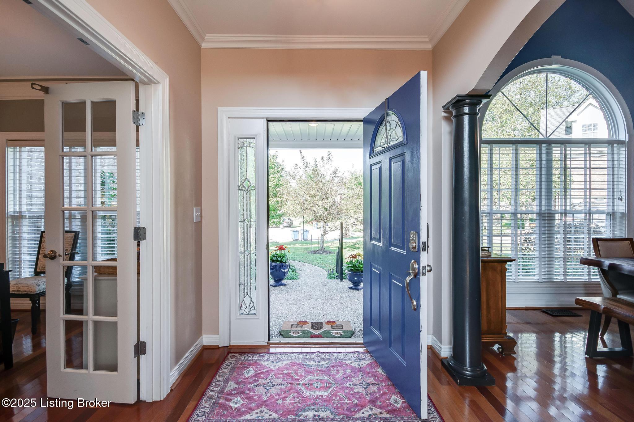 6319 Zurich Ct