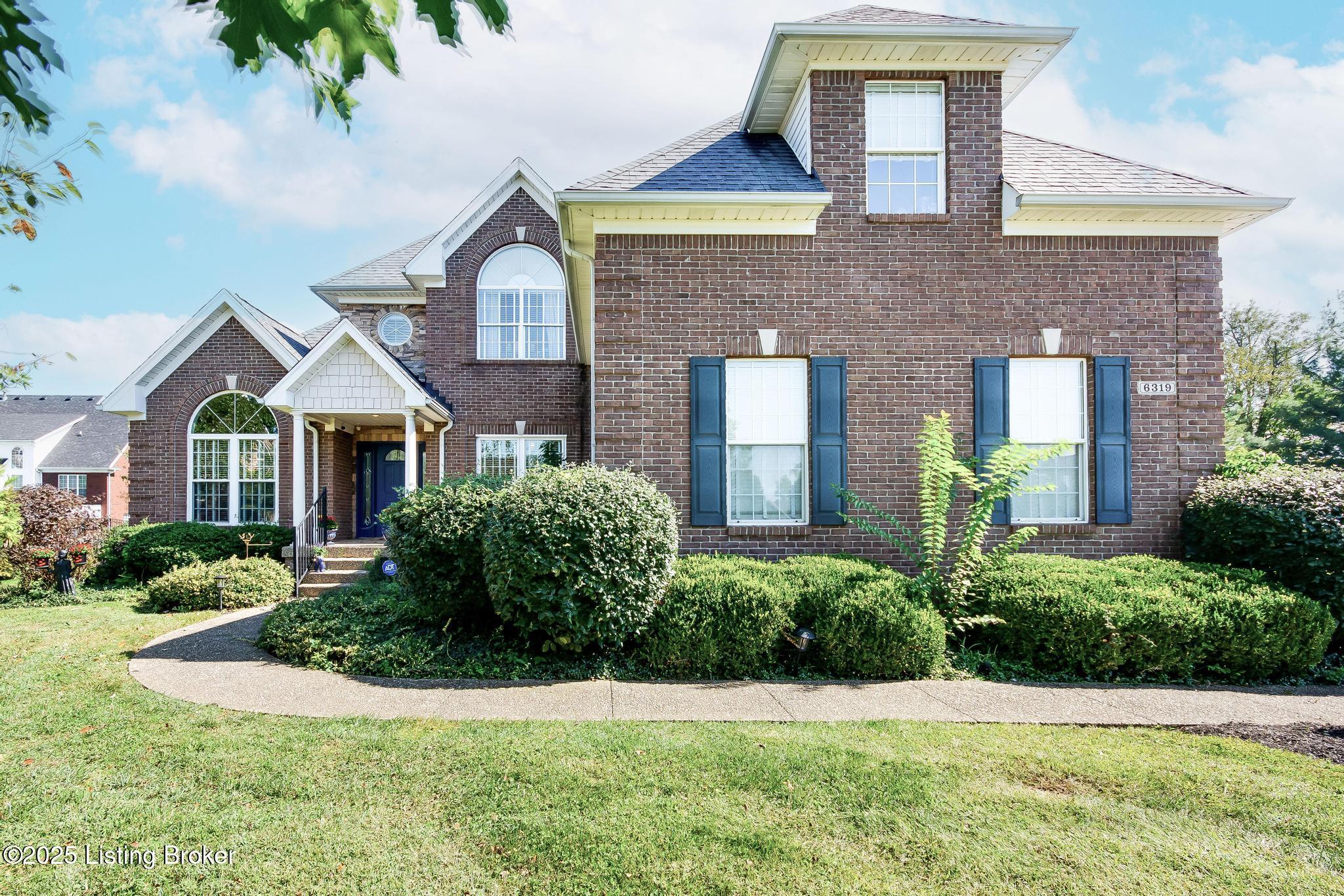6319 Zurich Ct