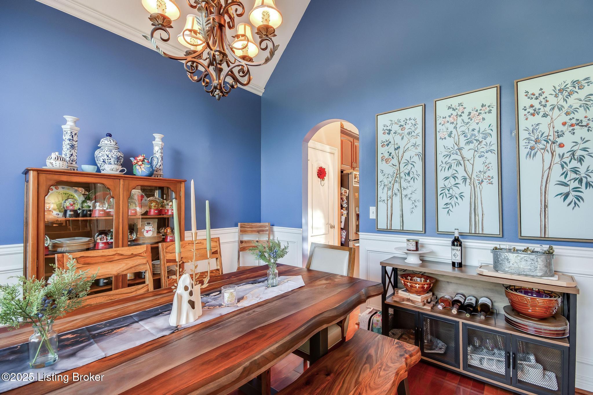 6319 Zurich Ct
