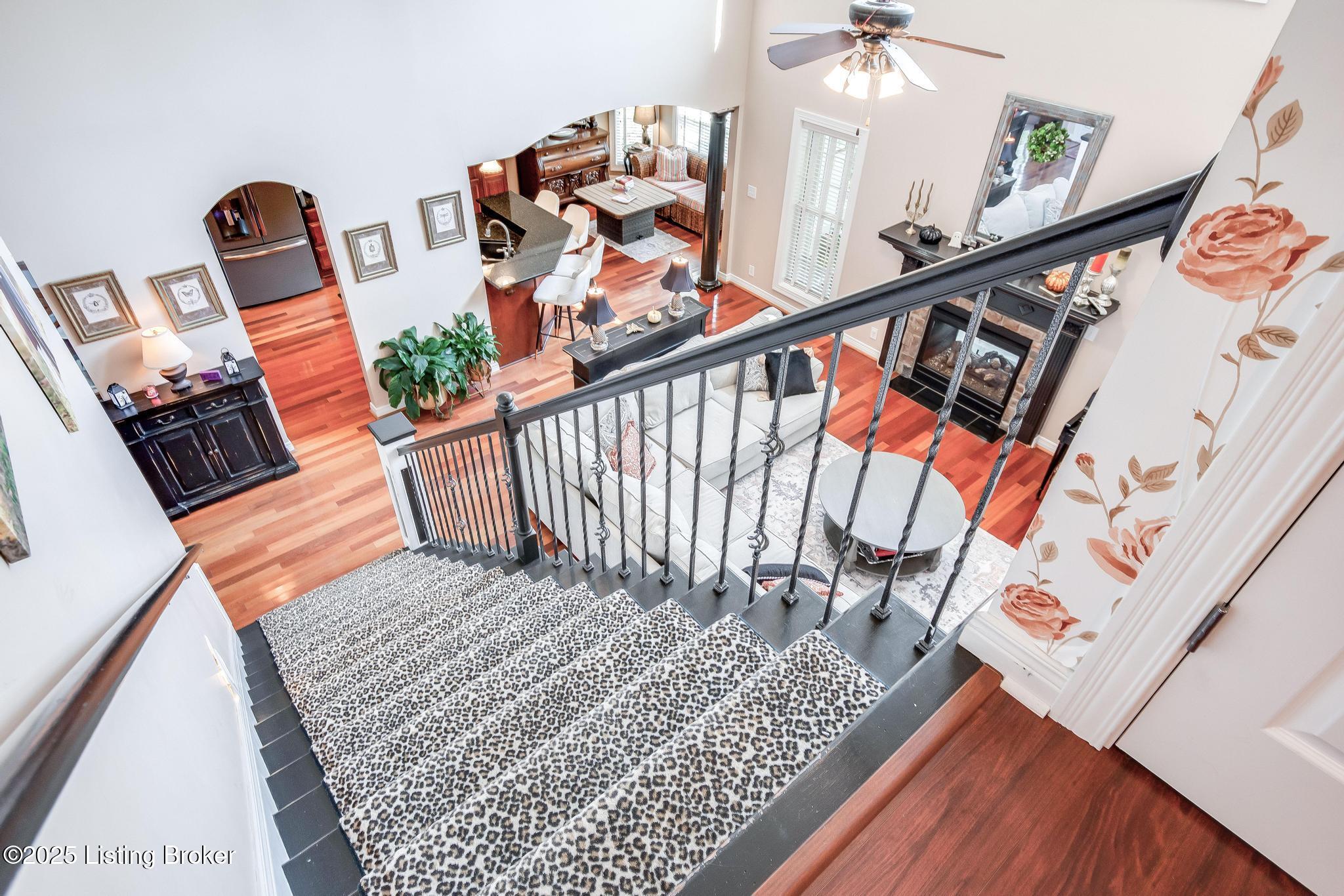 6319 Zurich Ct