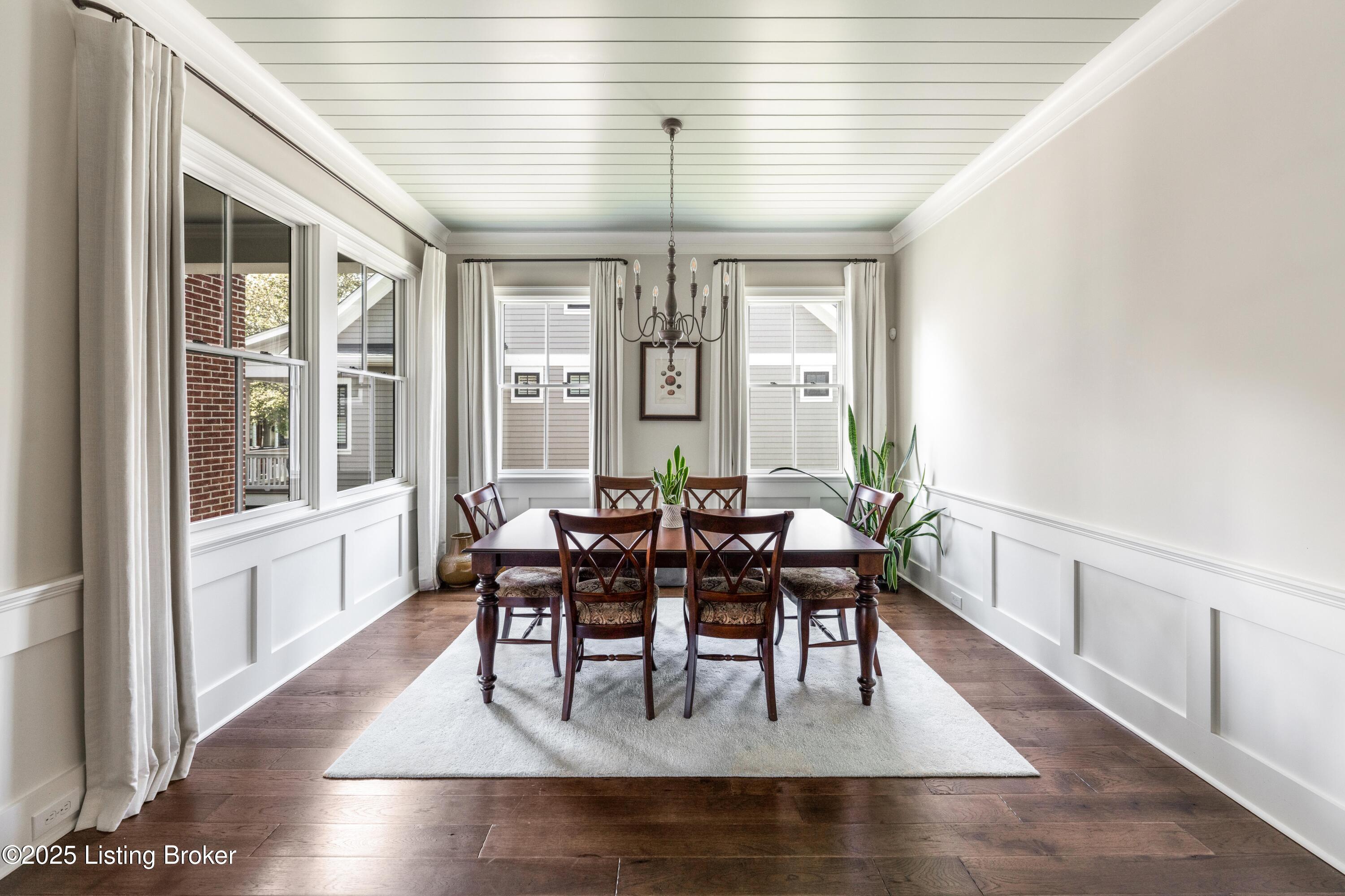 8904 Coltsfoot Trace
