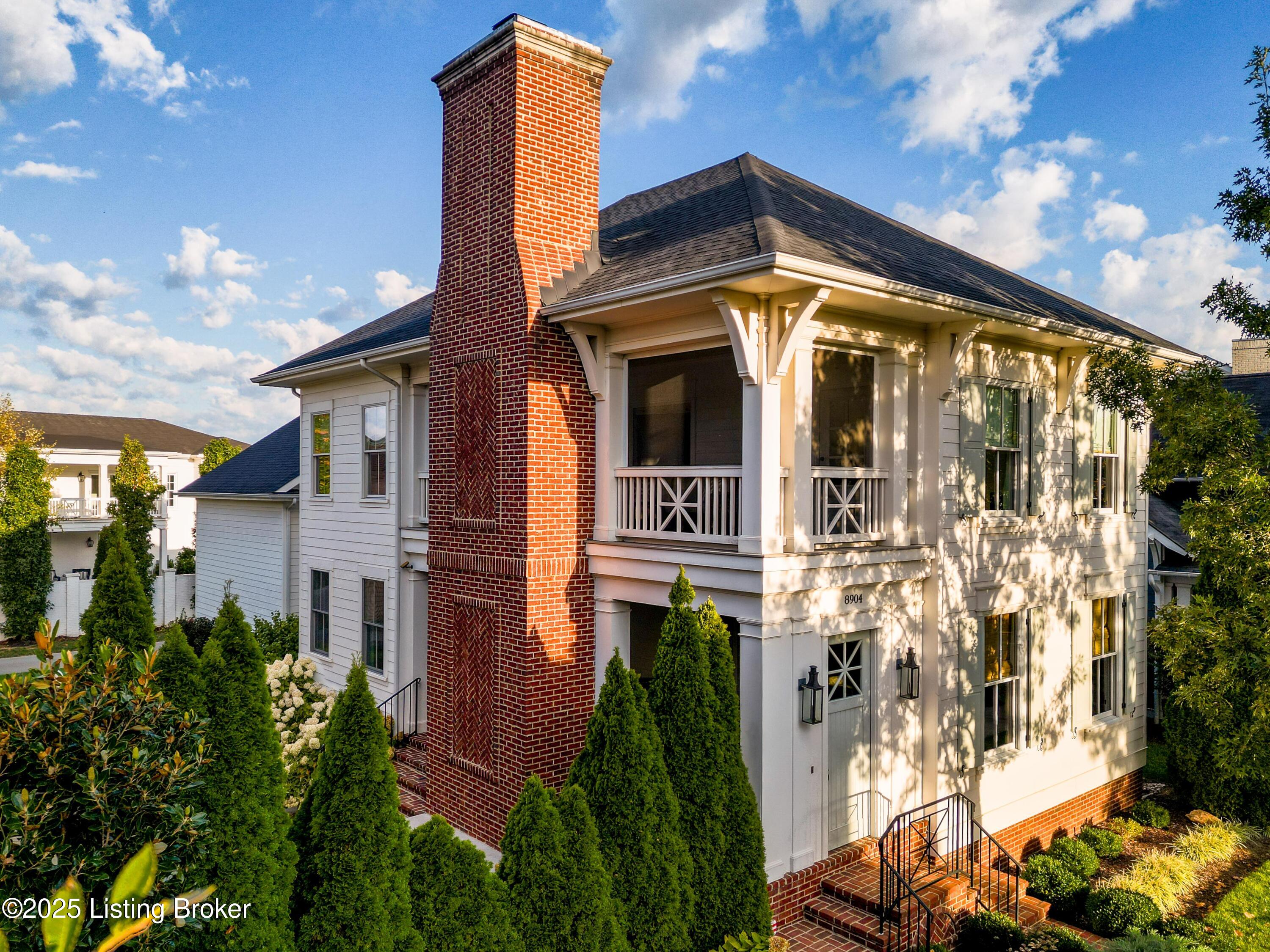 8904 Coltsfoot Trace