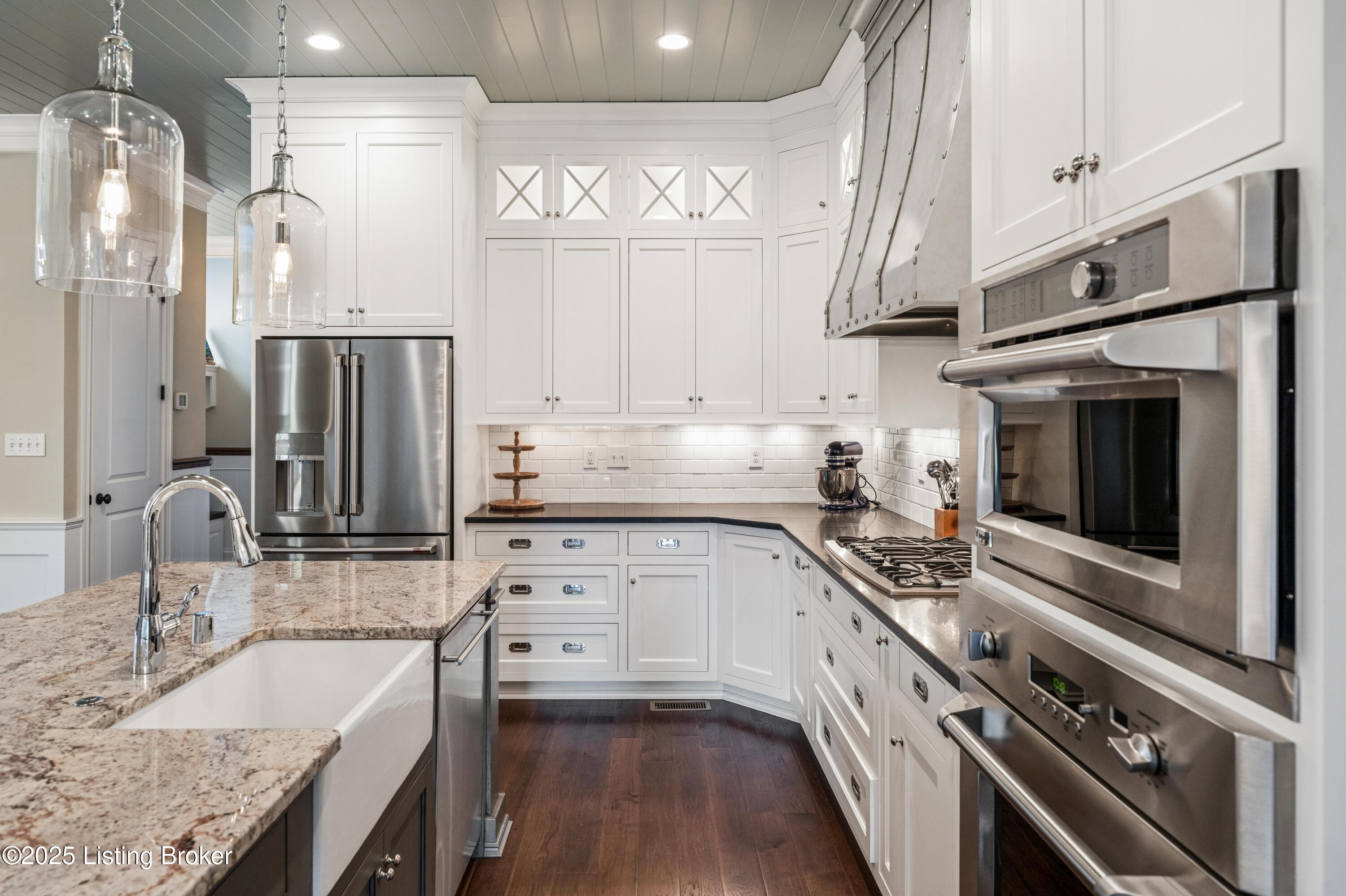 8904 Coltsfoot Trace