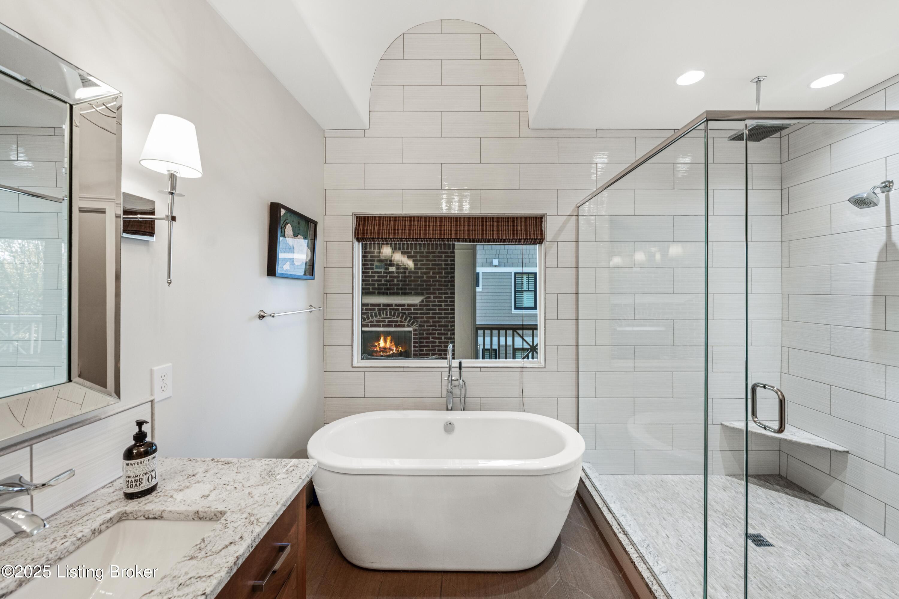8904 Coltsfoot Trace