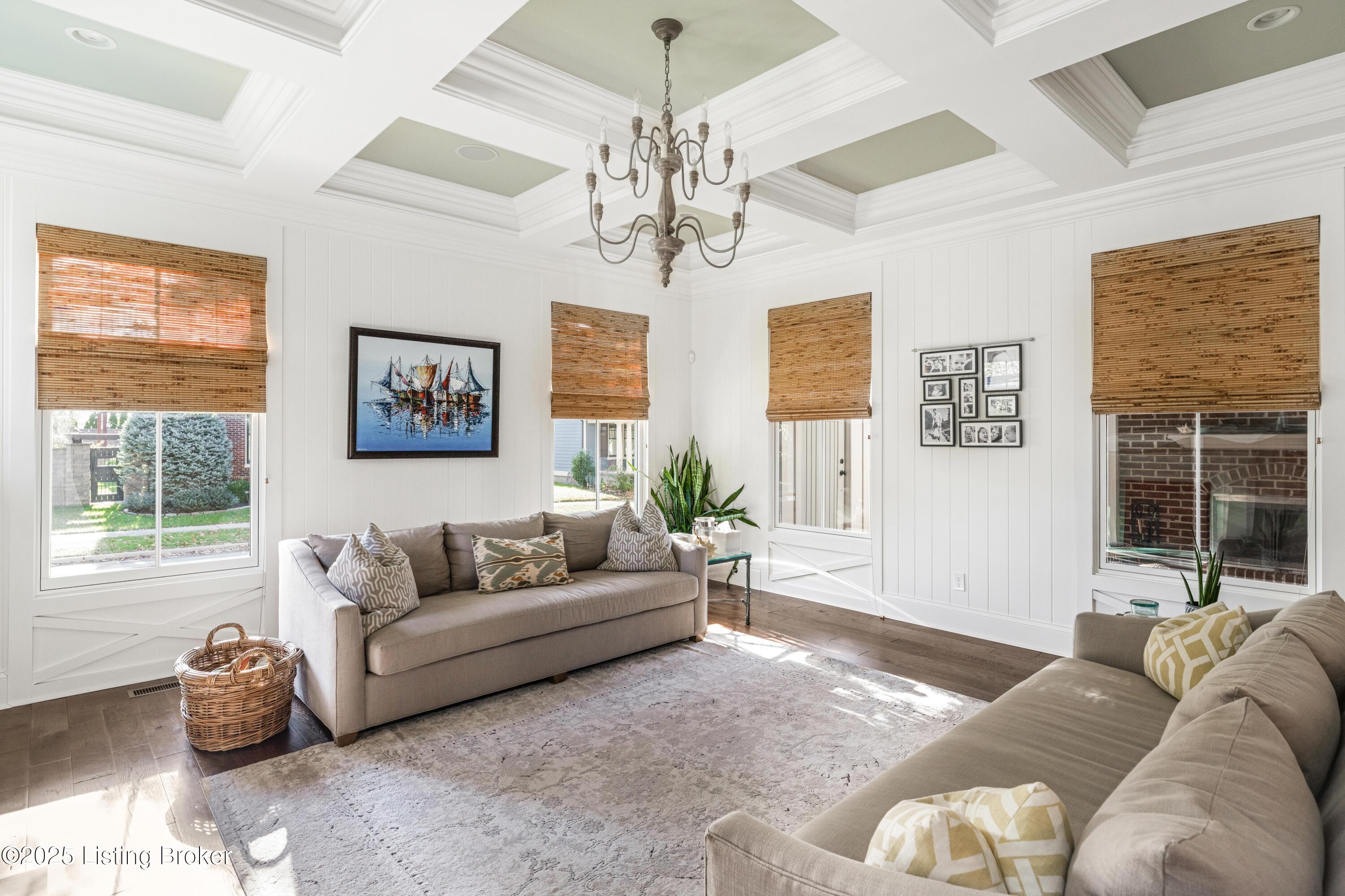 8904 Coltsfoot Trace