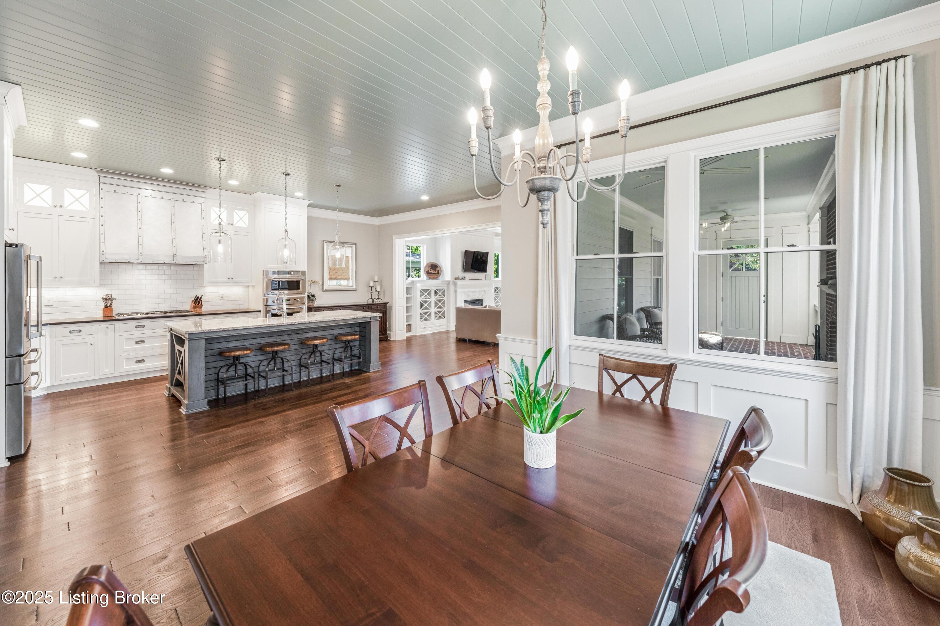8904 Coltsfoot Trace