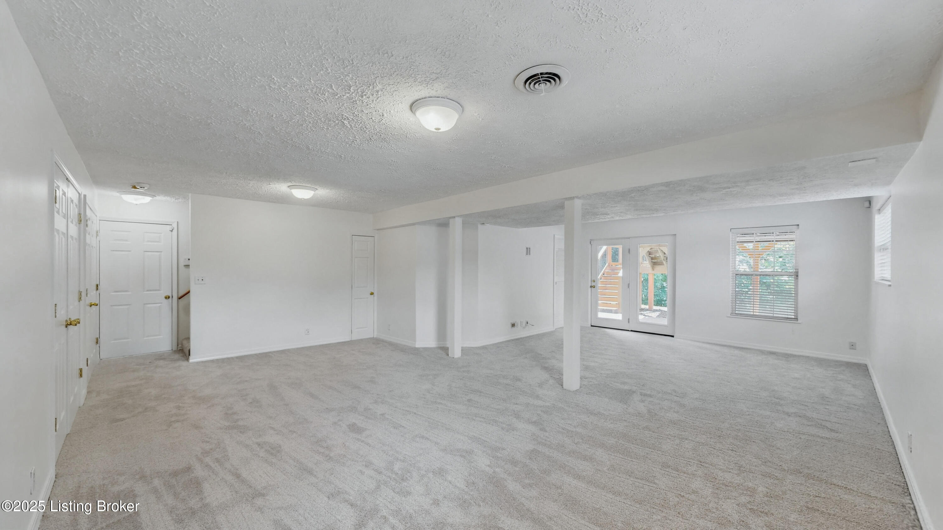 12006 Hudson View Ct